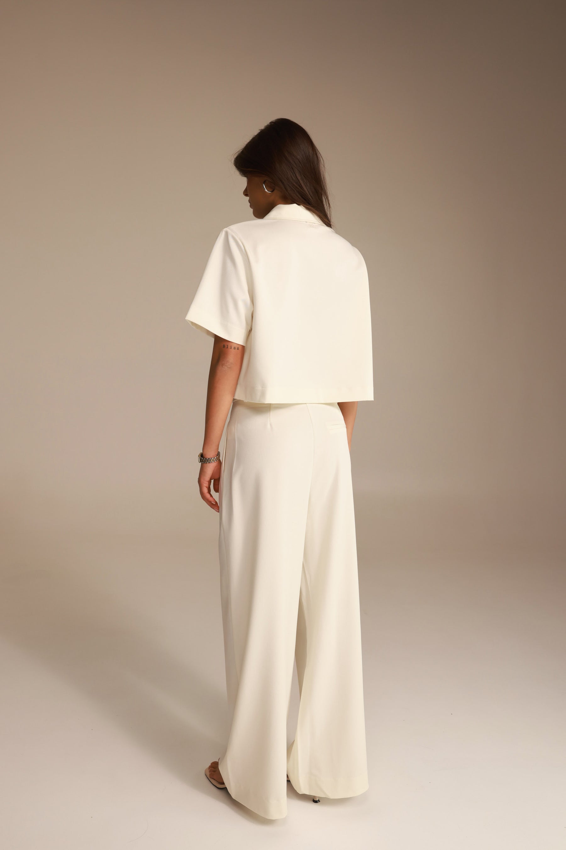 מכנסי לארס שמנת