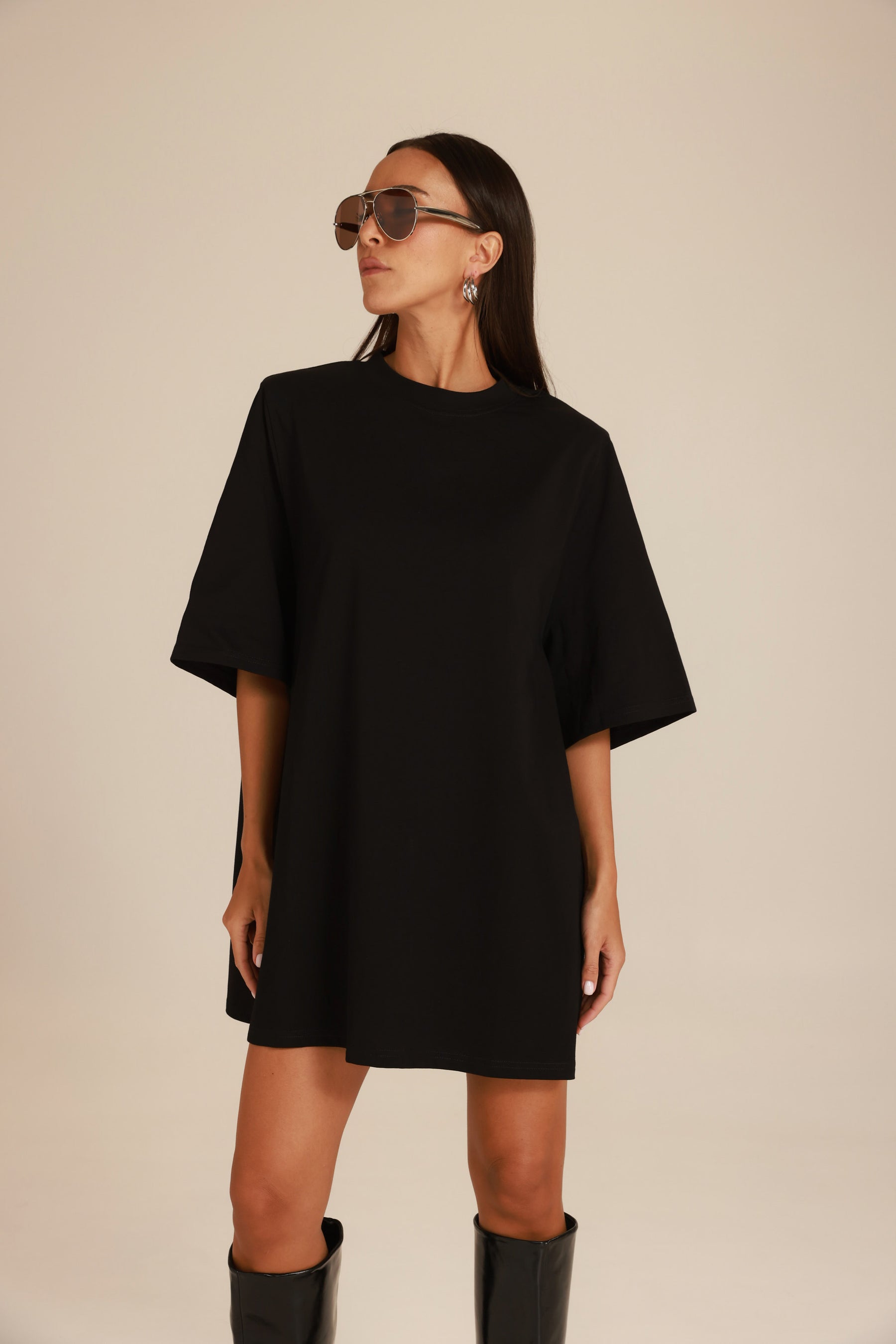 שמלת אלה שחורה