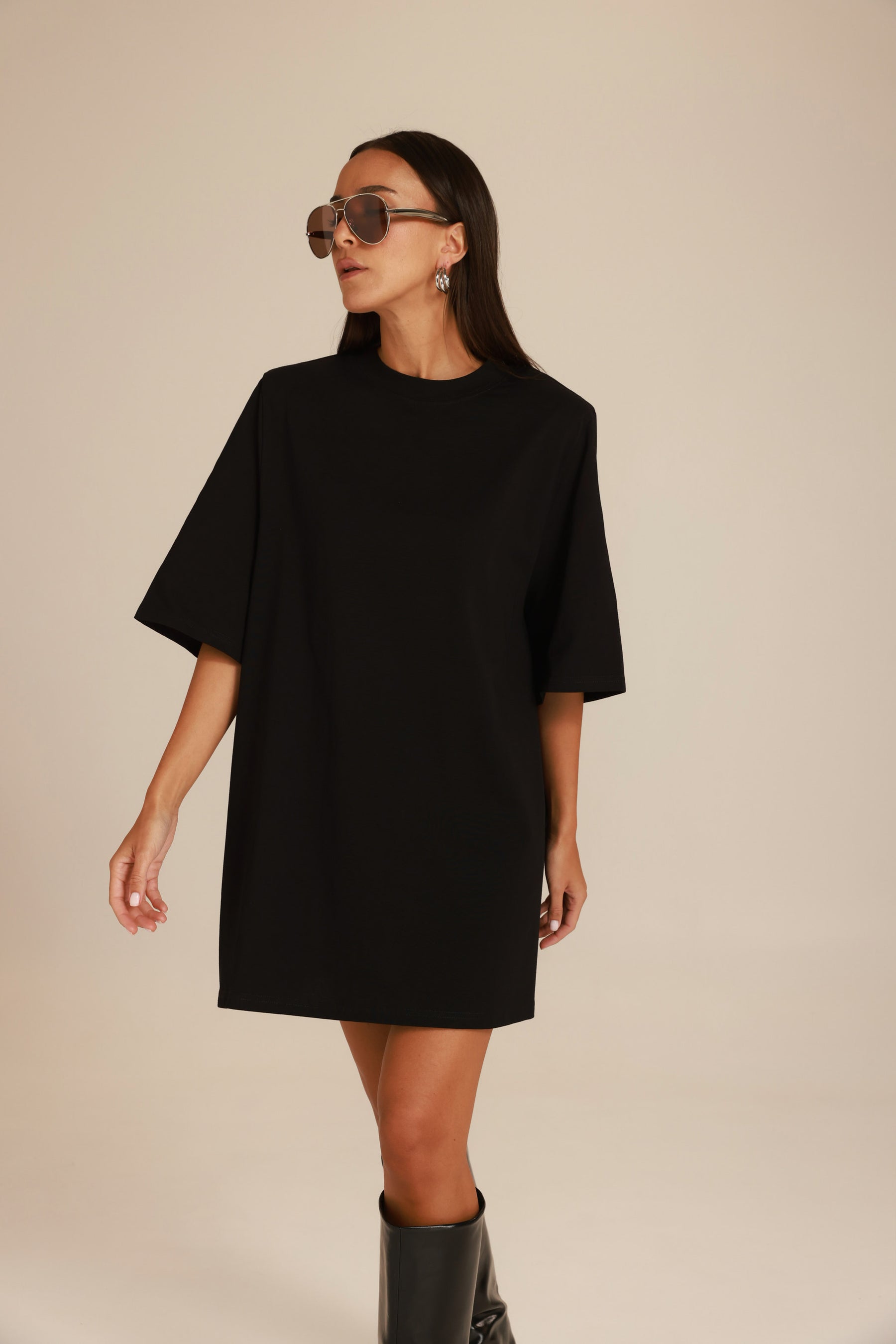 שמלת אלה שחורה