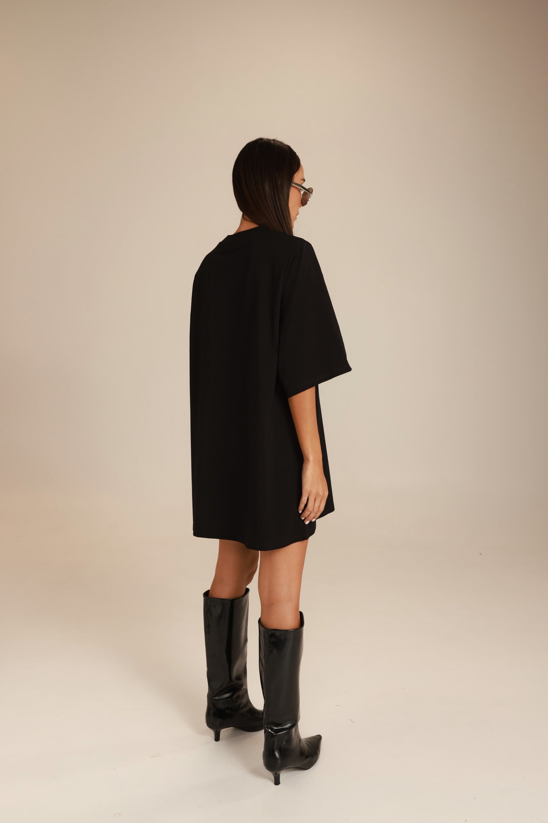 שמלת אלה שחורה