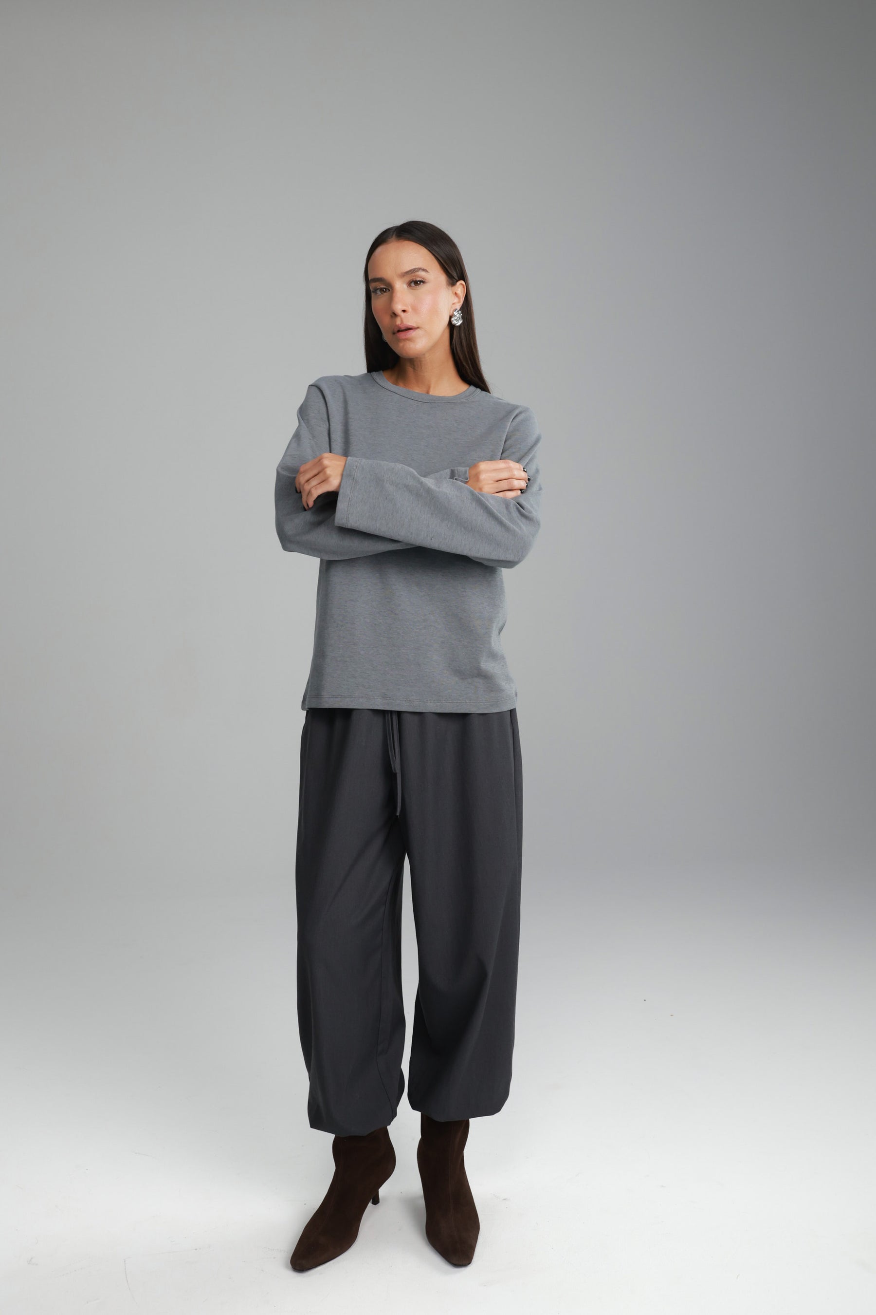 חולצת רורי אפורה