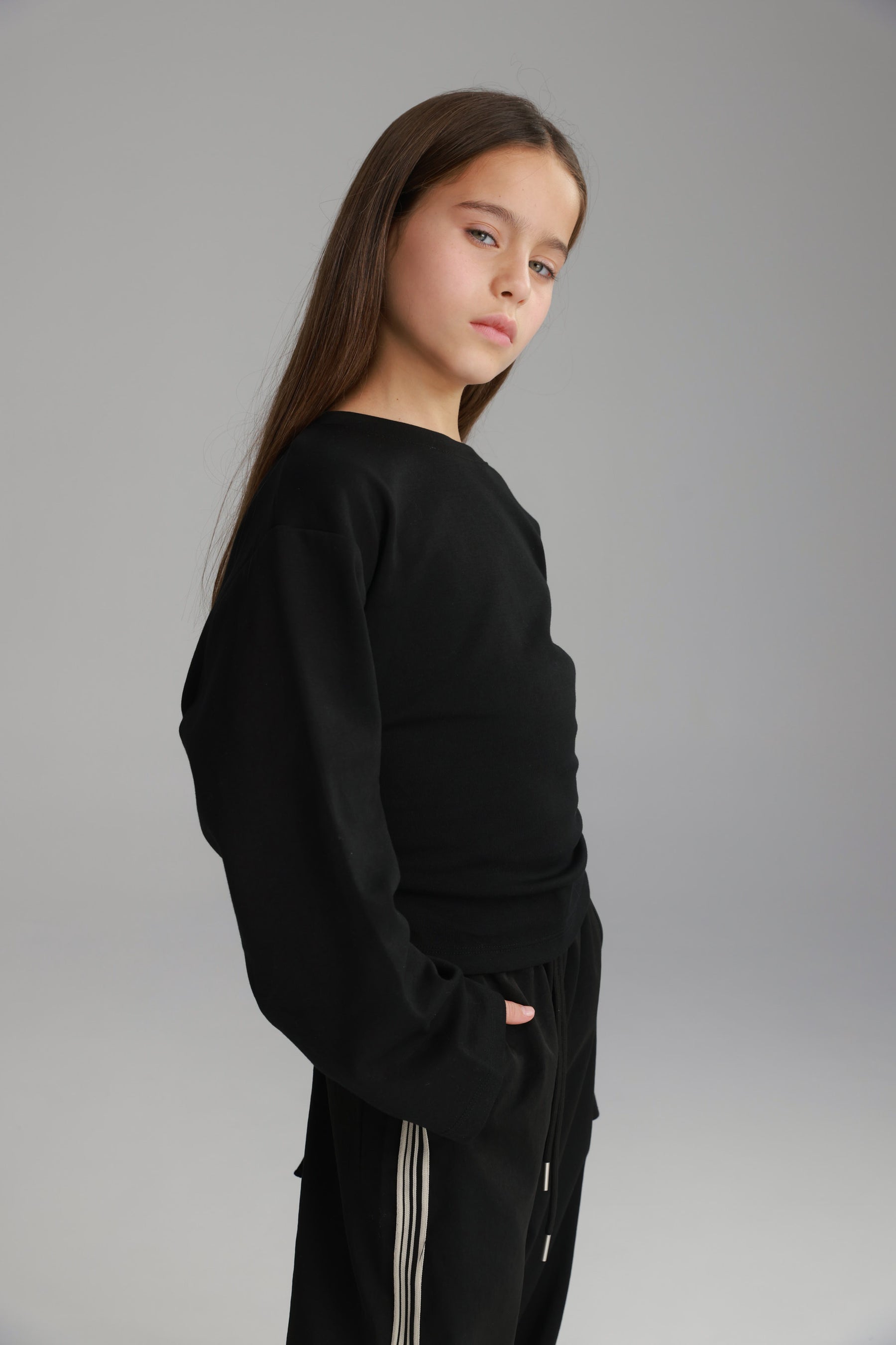 חולצת הלני שחורה