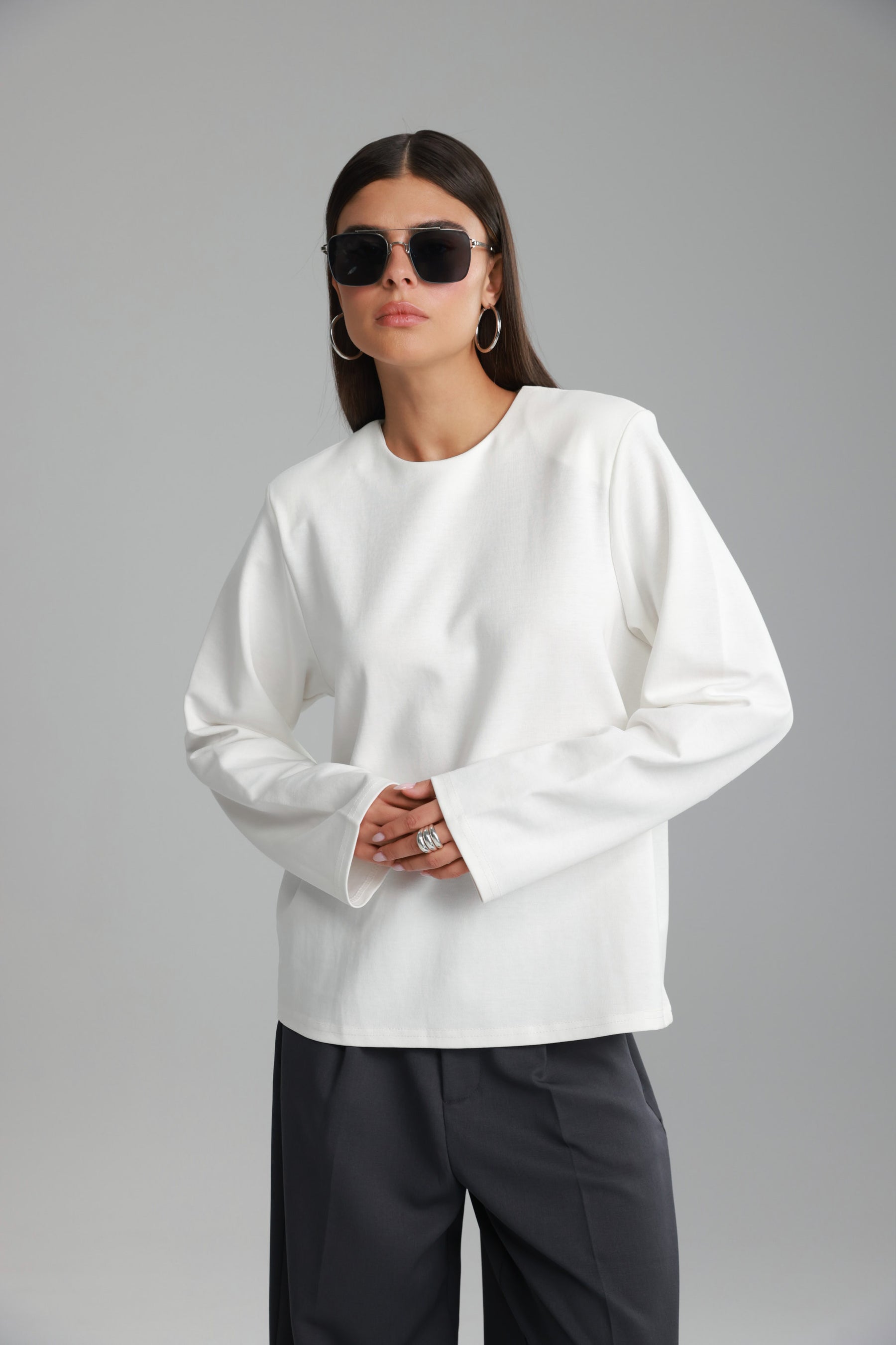 חולצת אופרי לבנה