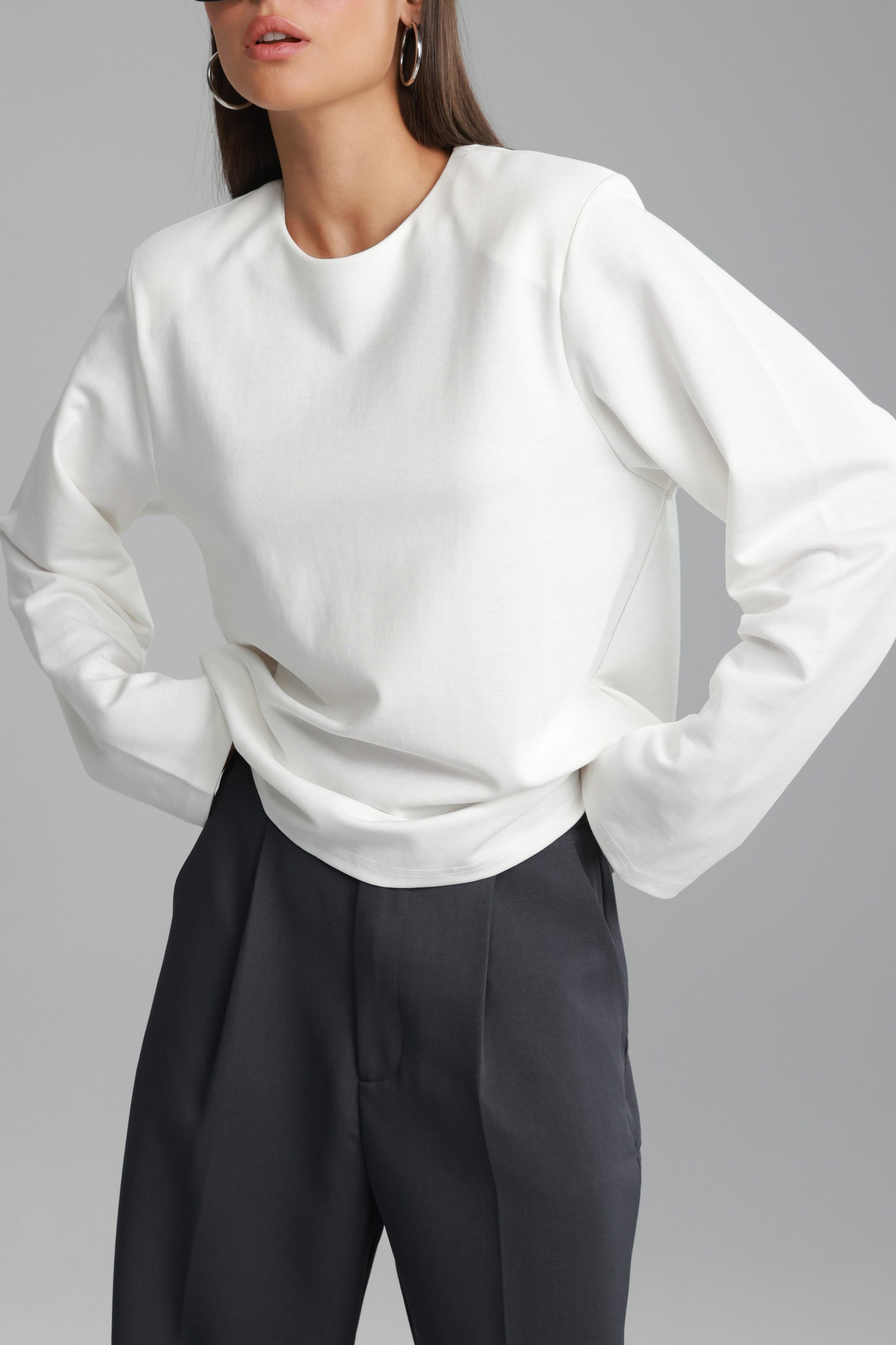 חולצת אופרי לבנה