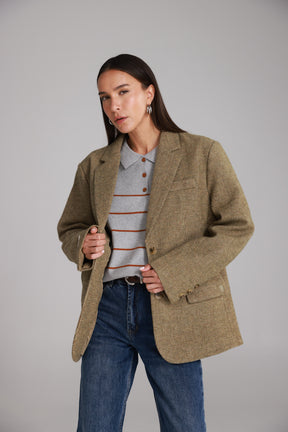 בלייזר אנדי חאקי