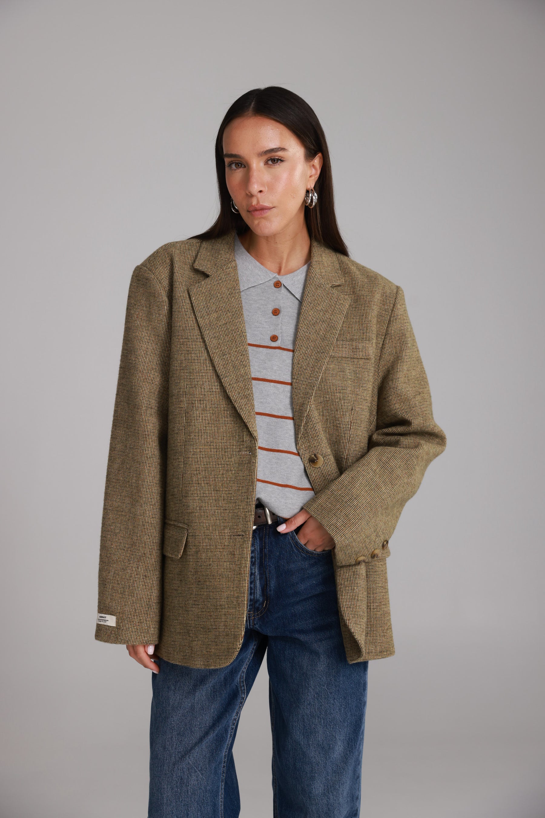 בלייזר אנדי חאקי