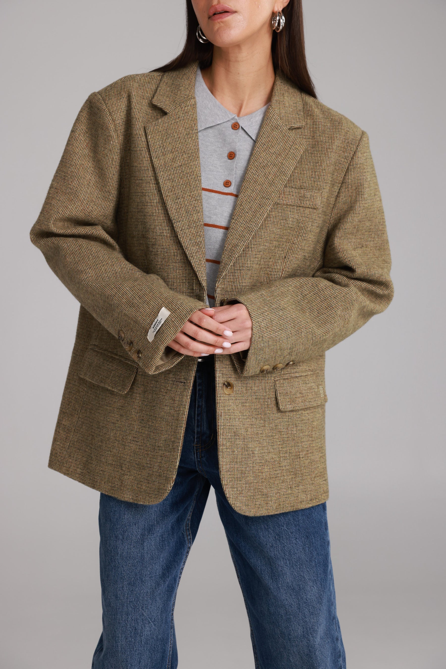 בלייזר אנדי חאקי