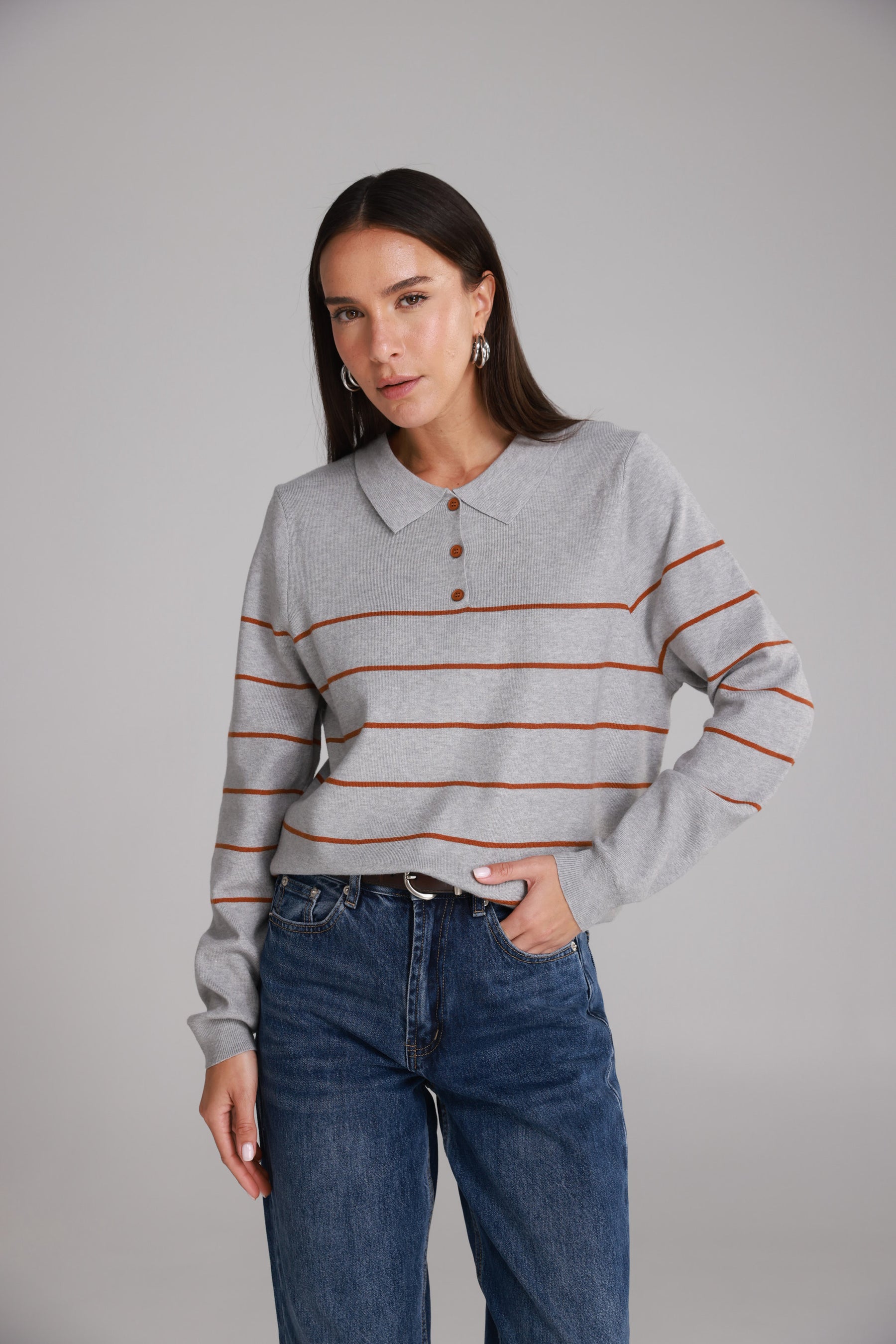 חולצת סריג שיינה אפור/חום