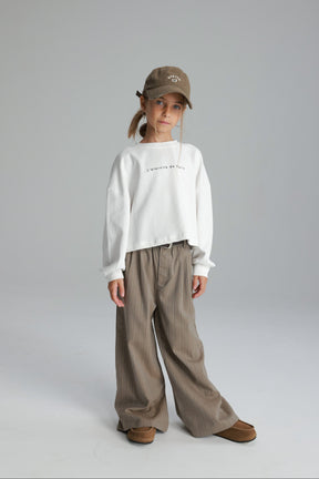 חולצת אינה לבנה