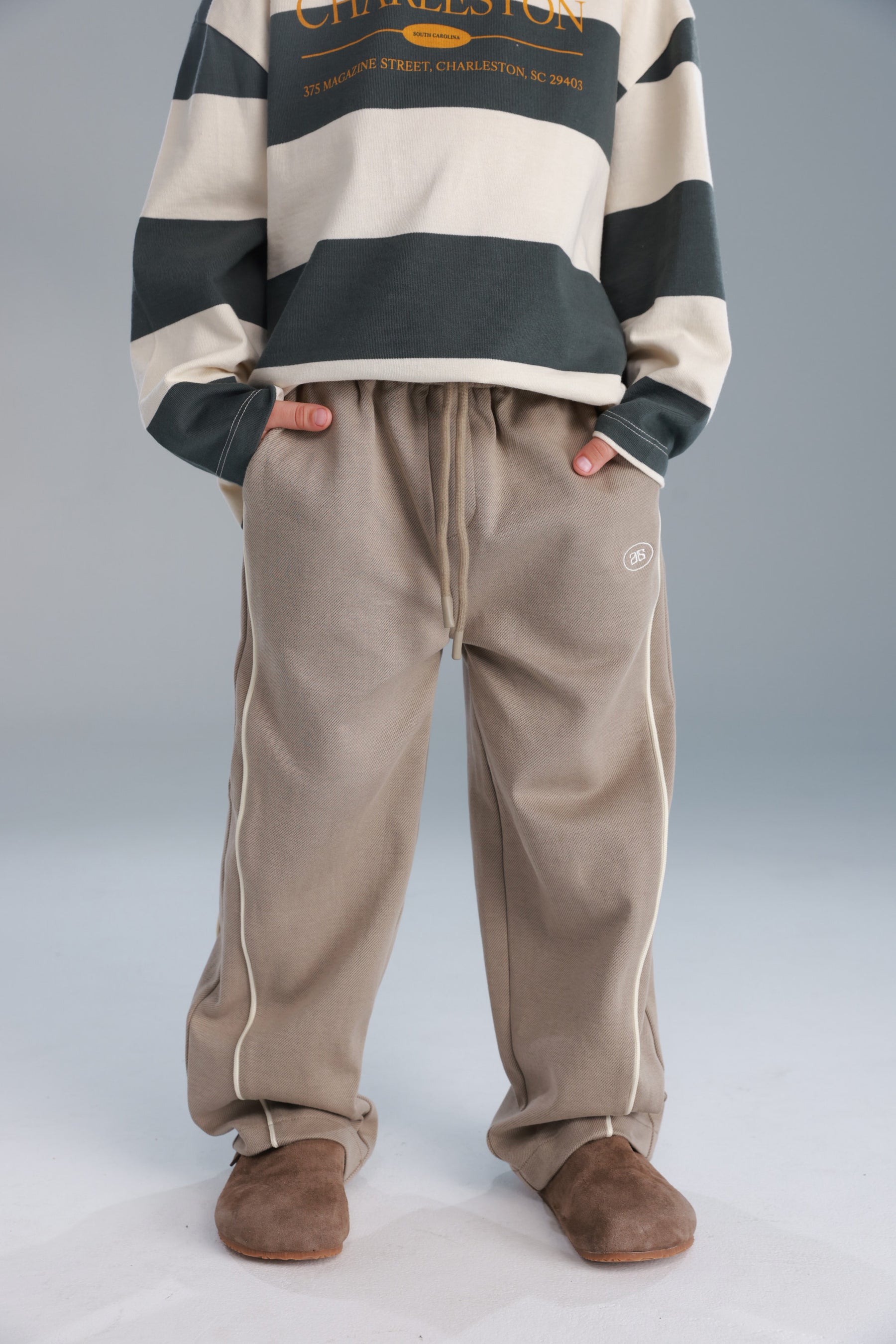 מכנסי אולי חאקי