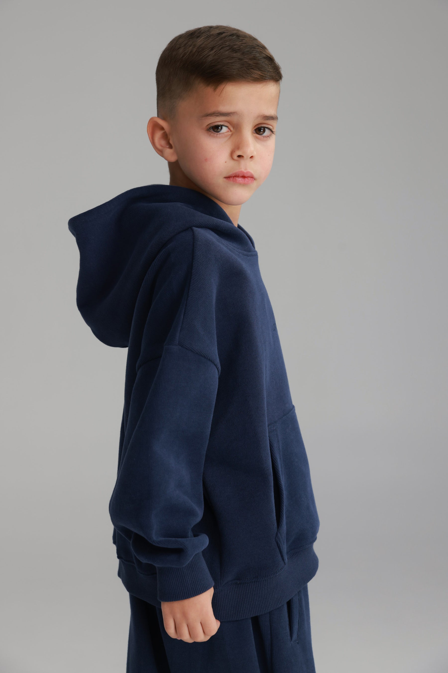 חליפת סלינה נייבי