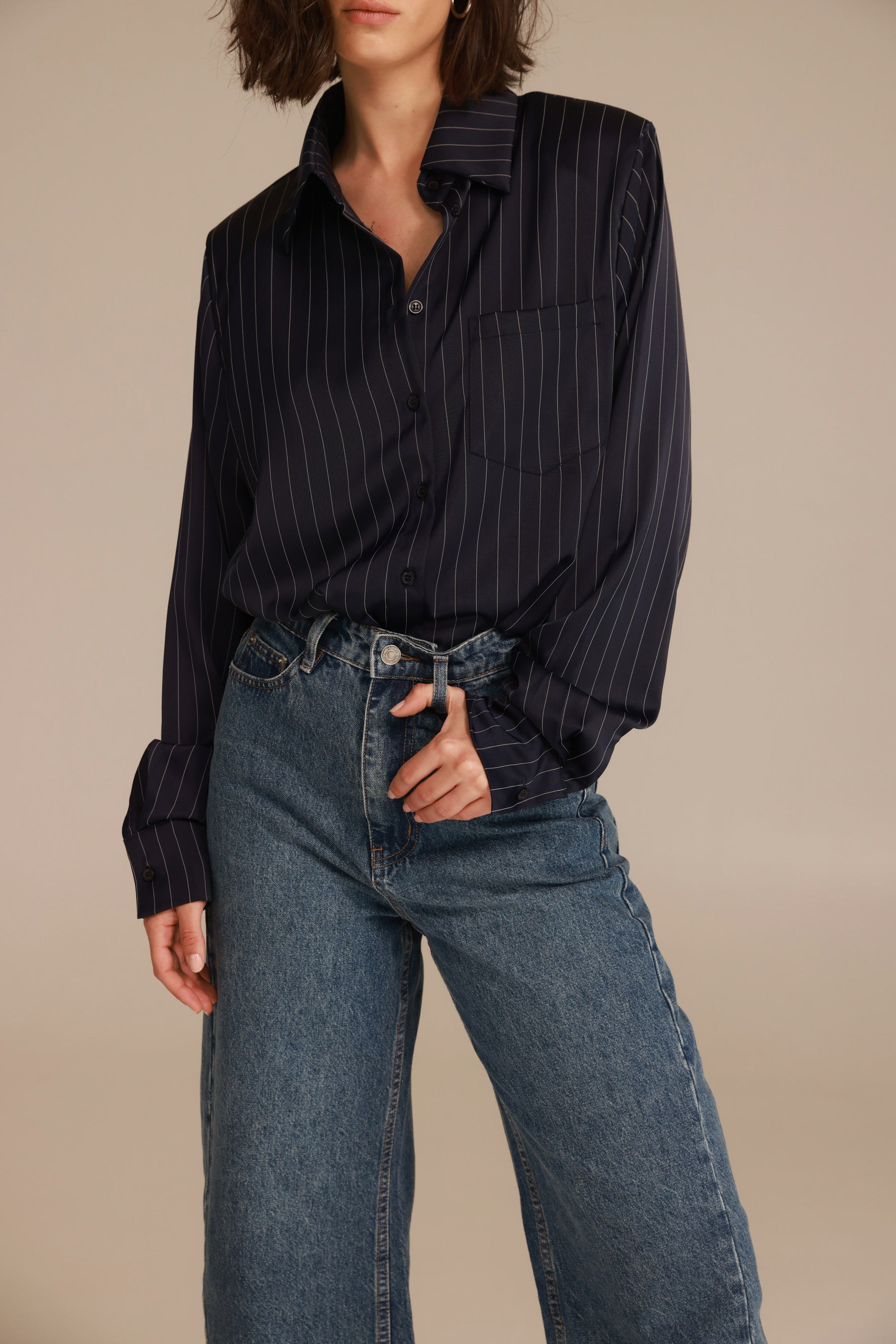 חולצת רוג'רס מכופתרת נייבי