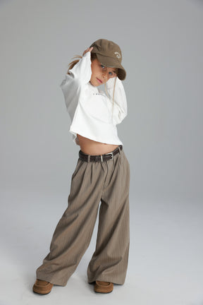 חולצת אינה לבנה