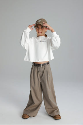 חולצת אינה לבנה