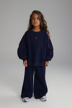 חליפת רייני נייבי