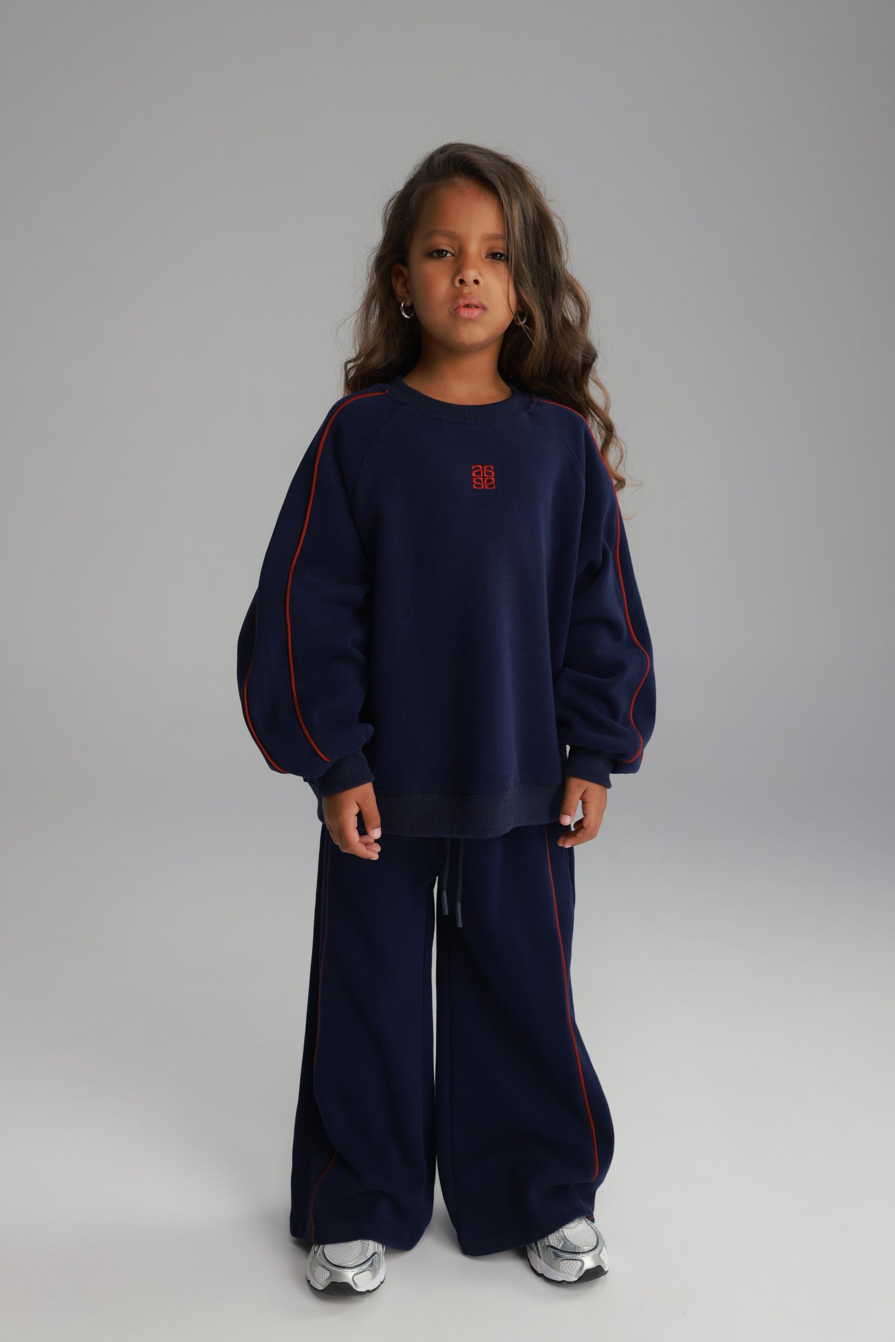 חליפת רייני נייבי