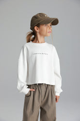 חולצת אינה לבנה