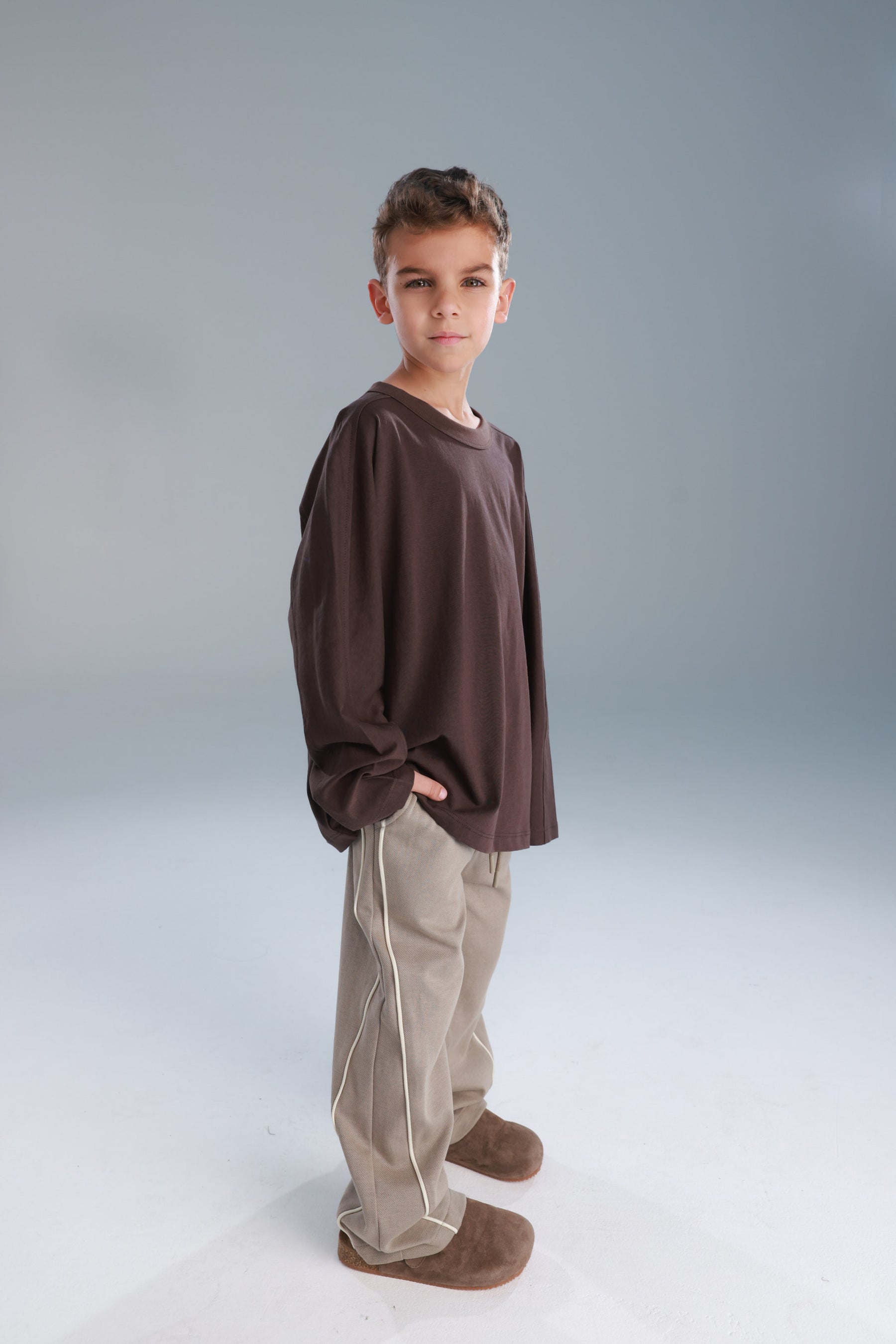 חולצת קרינה חומה