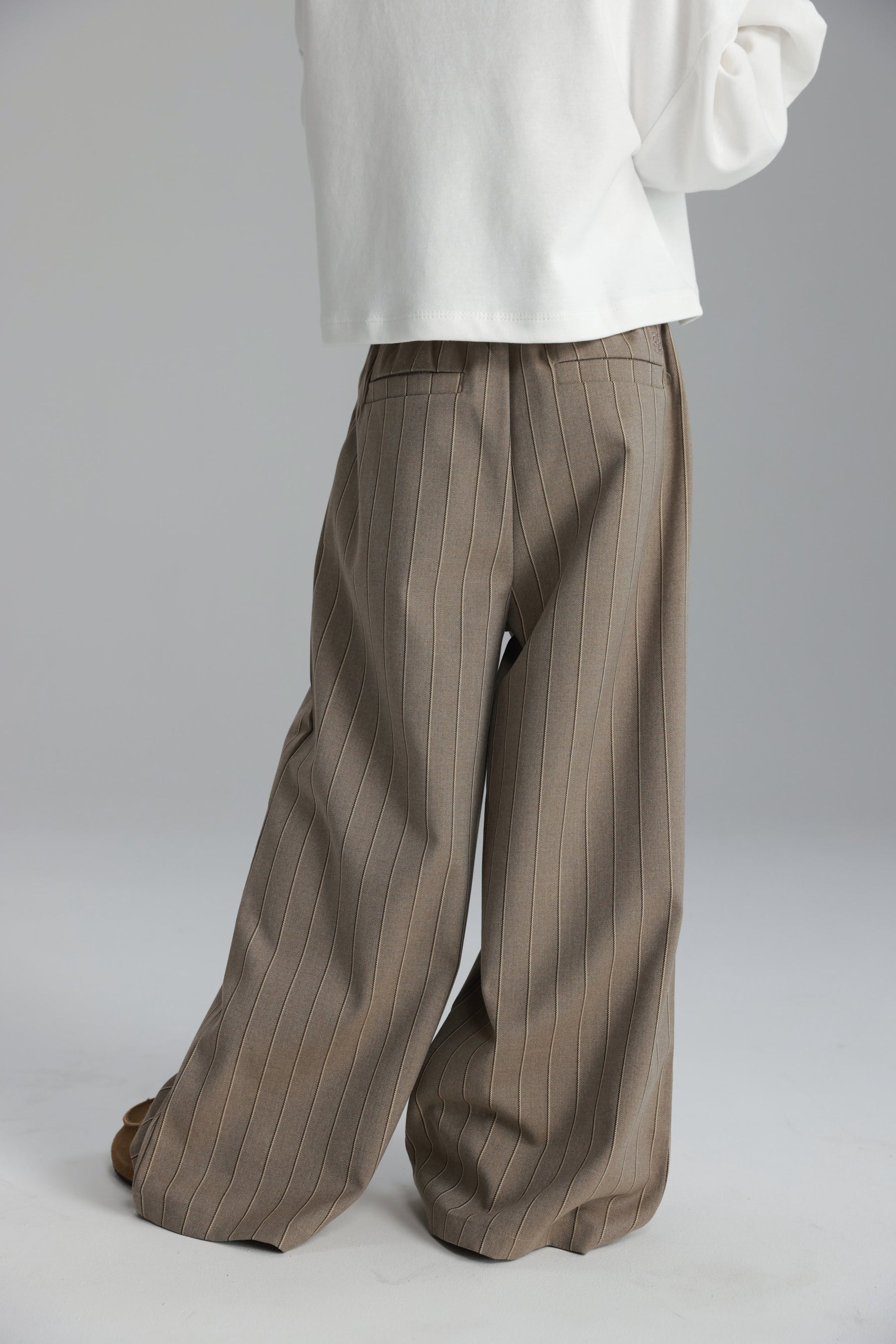 מכנסי מיילי חום בהיר