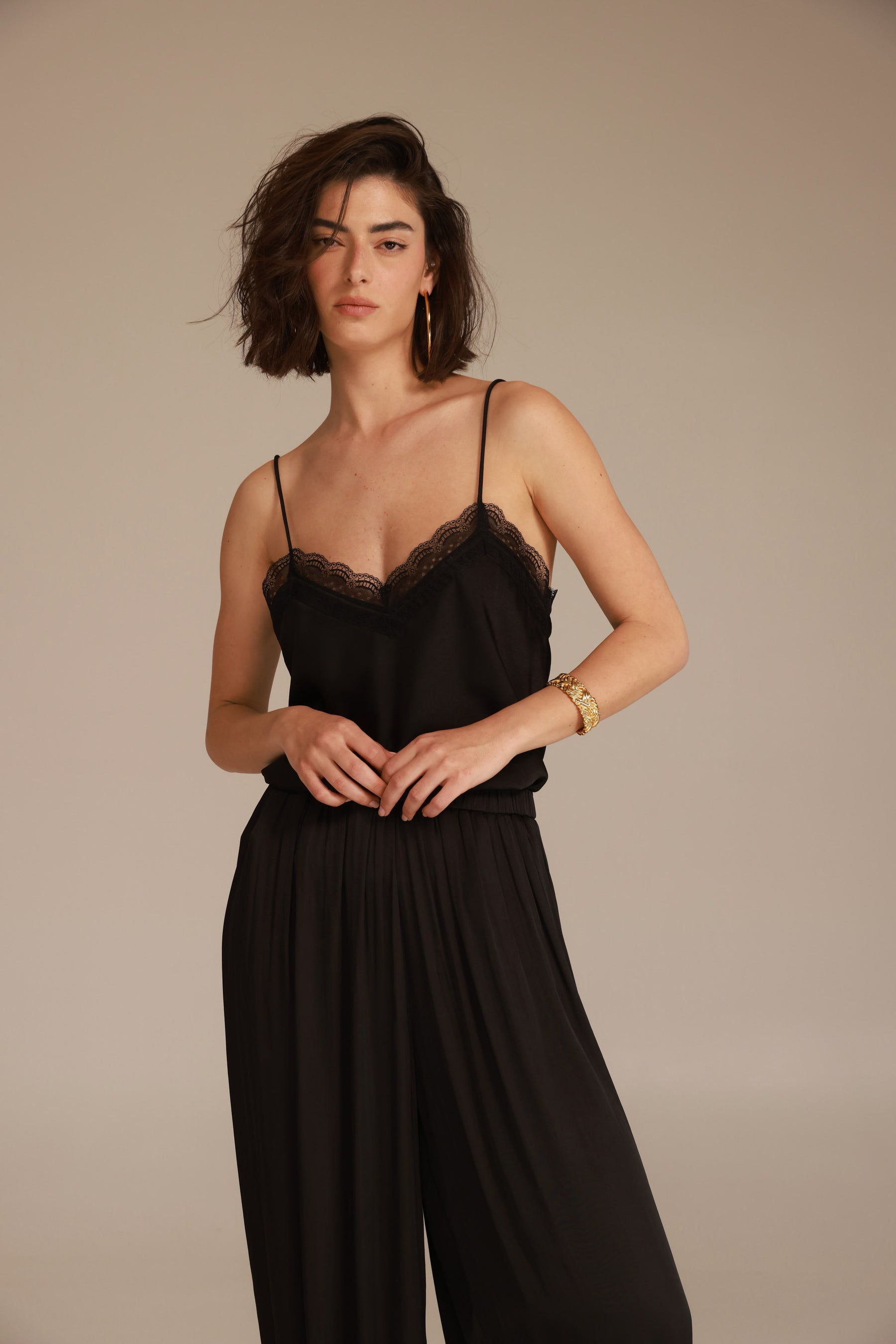 גופיית רוסליה שחורה