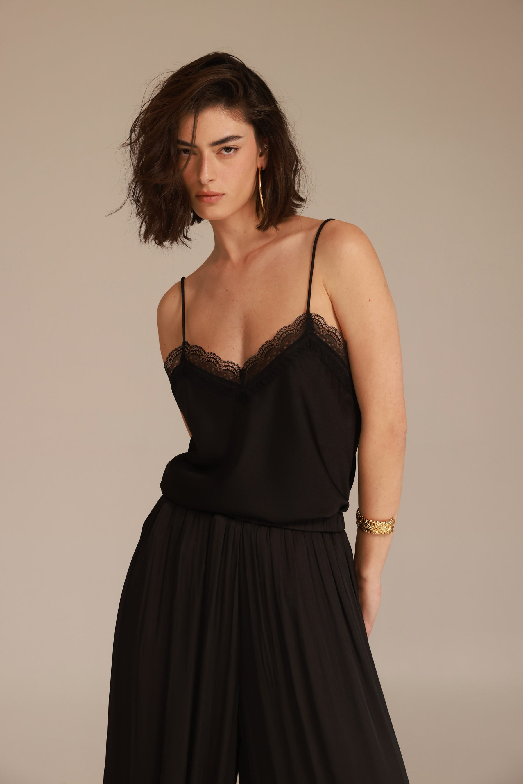 גופיית רוסליה שחורה