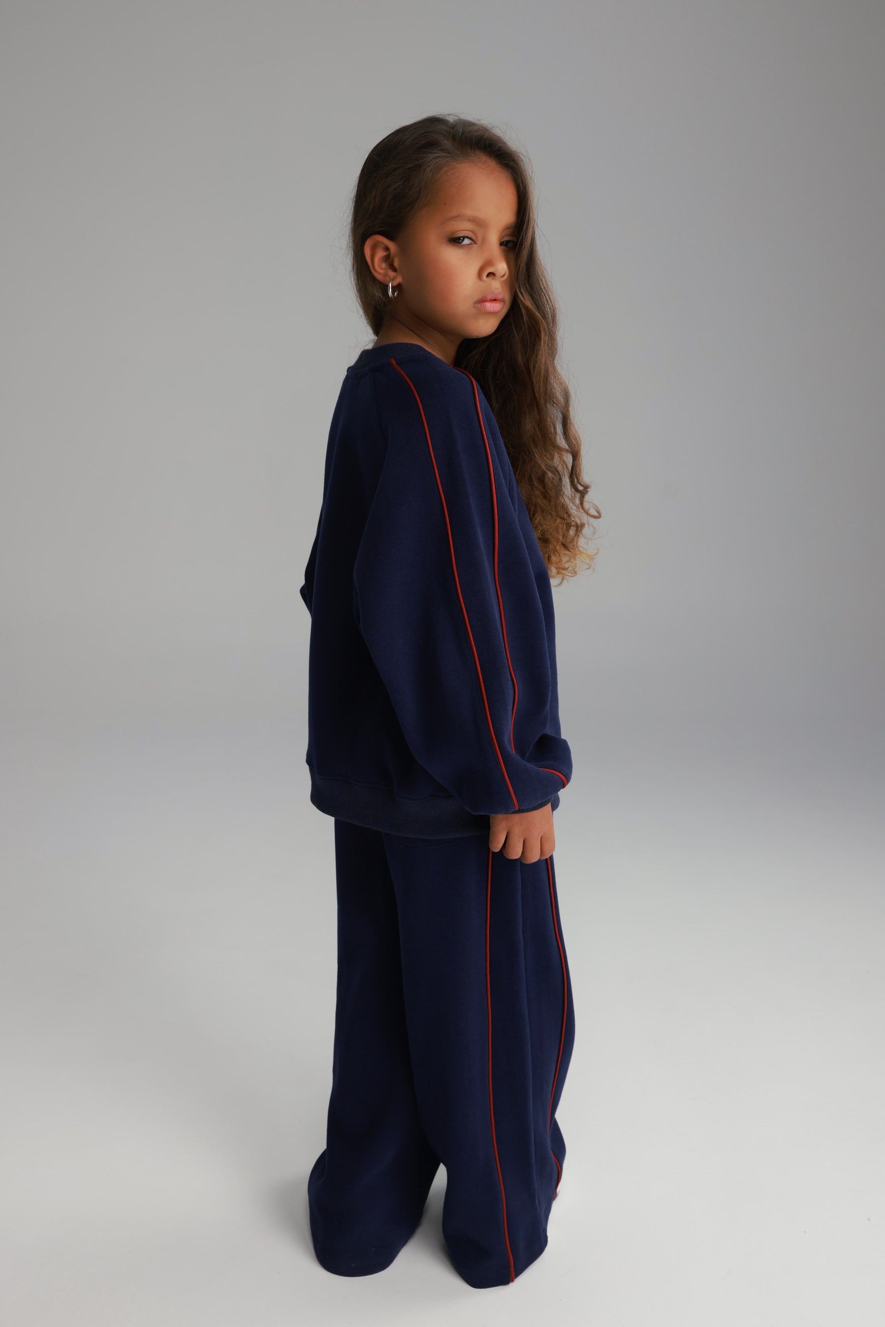 חליפת רייני נייבי