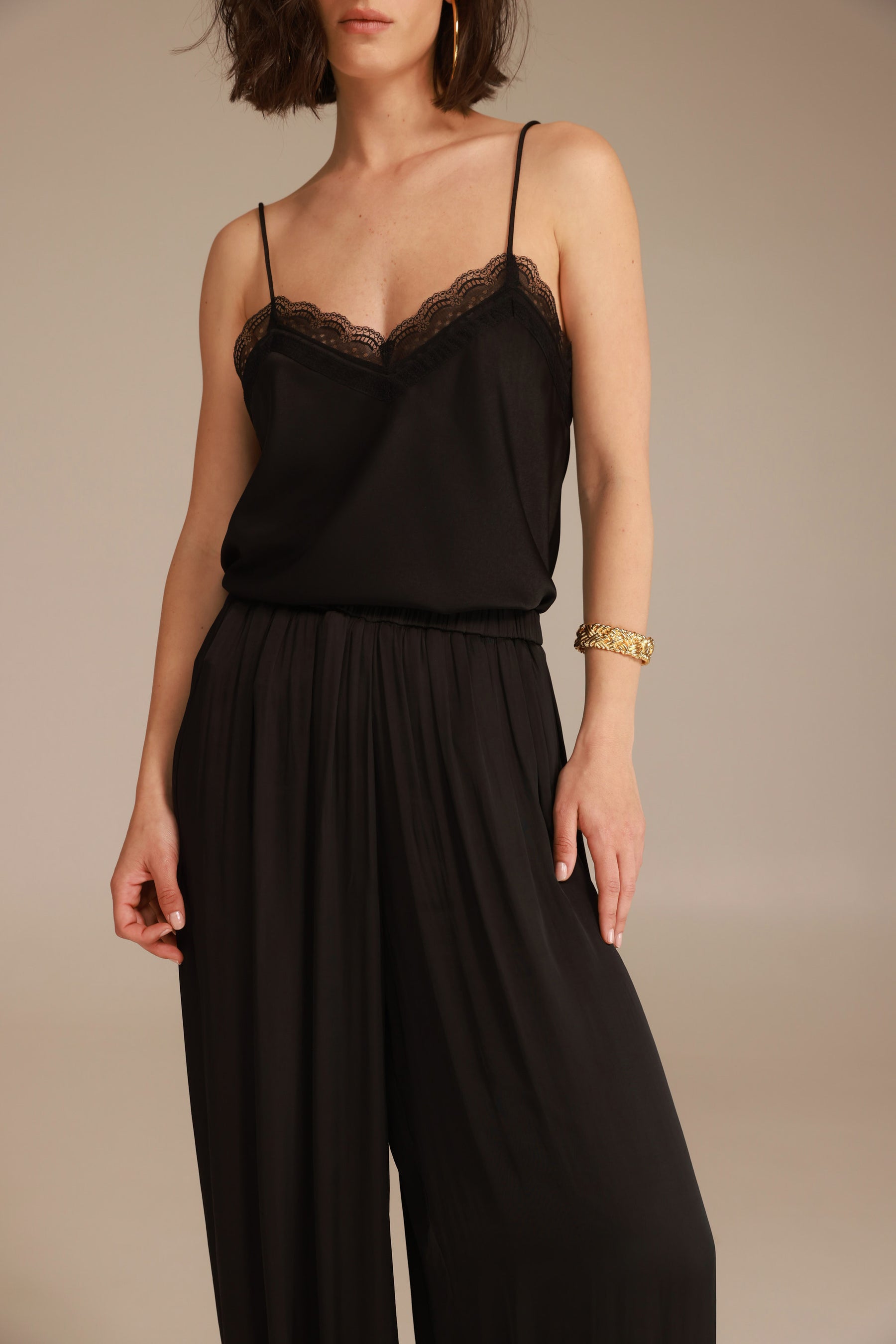 גופיית רוסליה שחורה