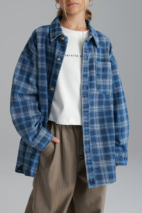 חולצת קלוד מכופתרת כחול כהה