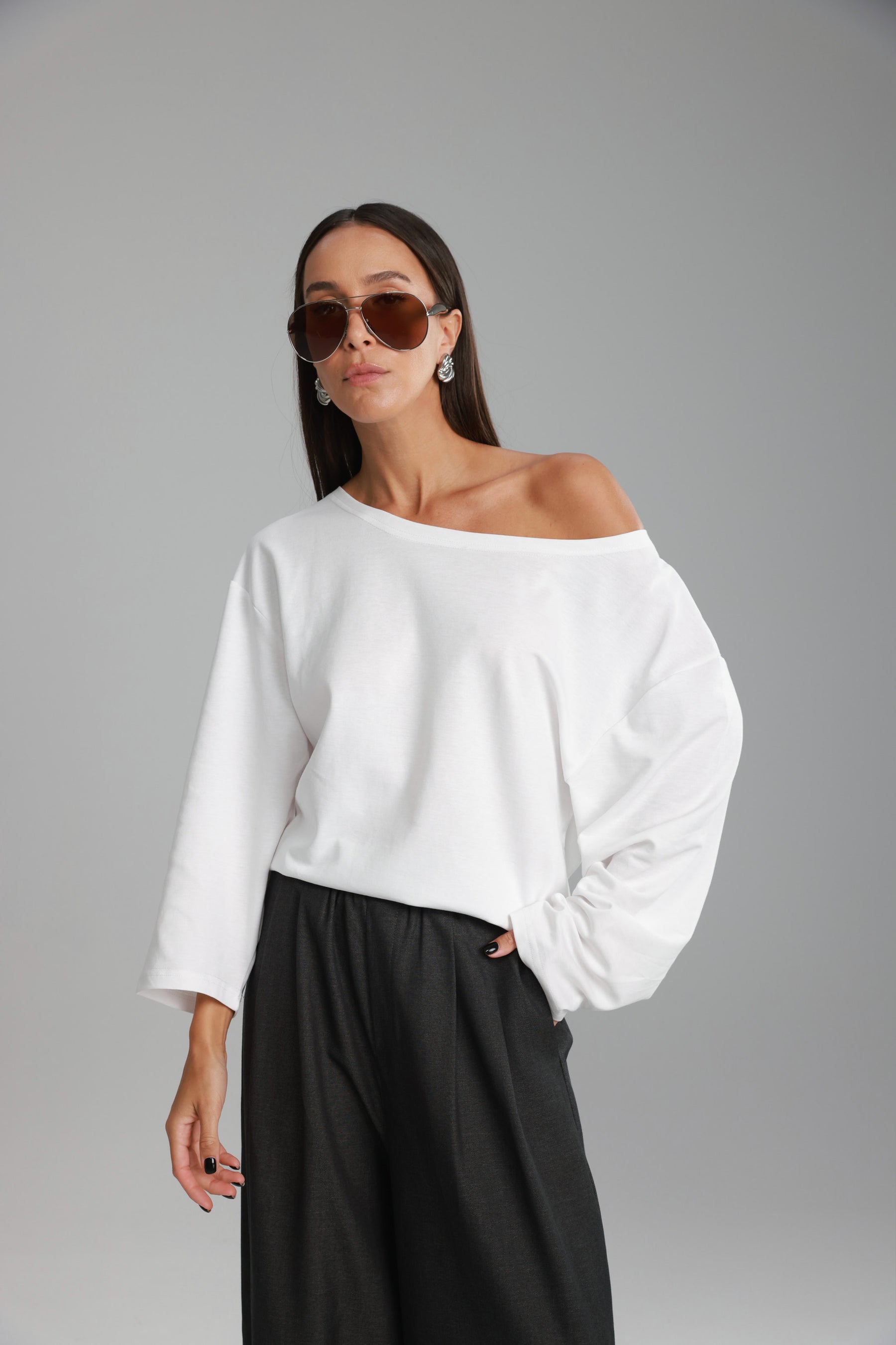 חולצת מרקל לבנה