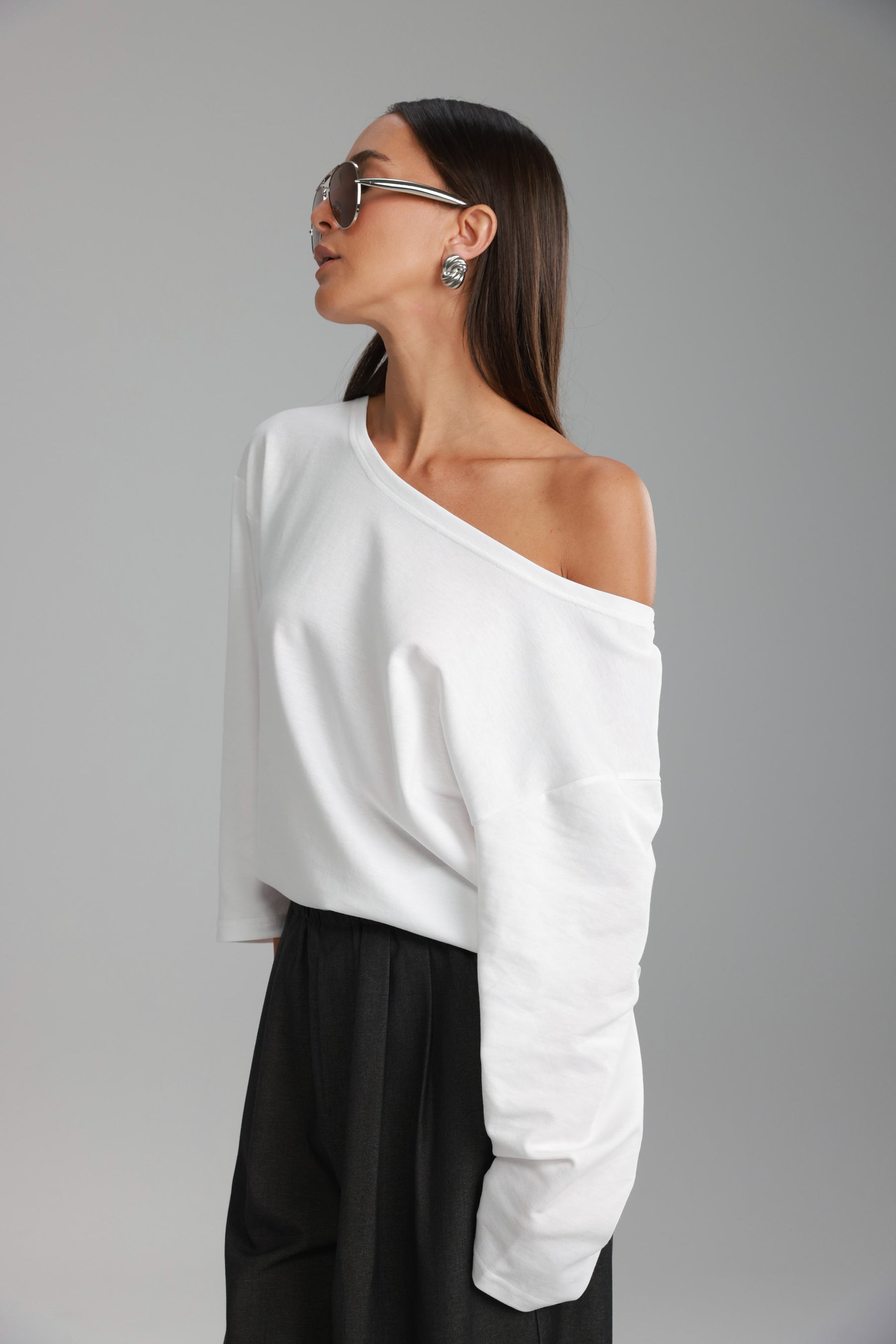 חולצת מרקל לבנה