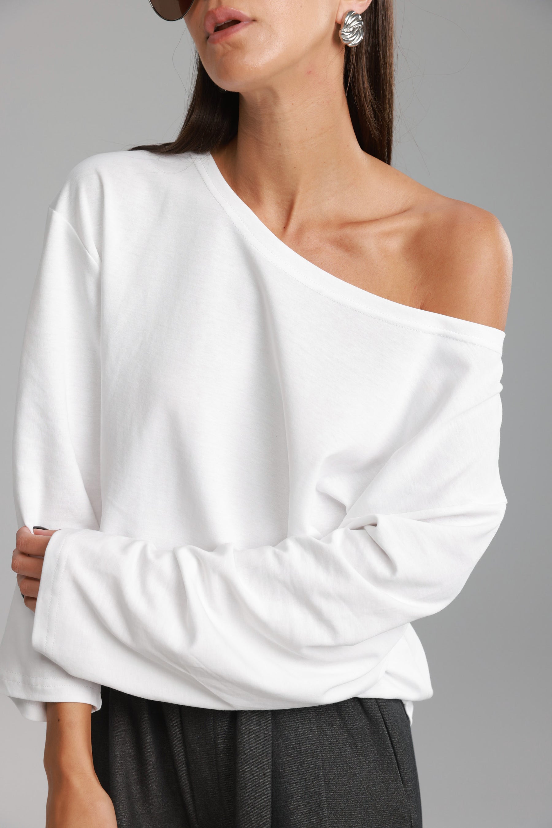 חולצת מרקל לבנה