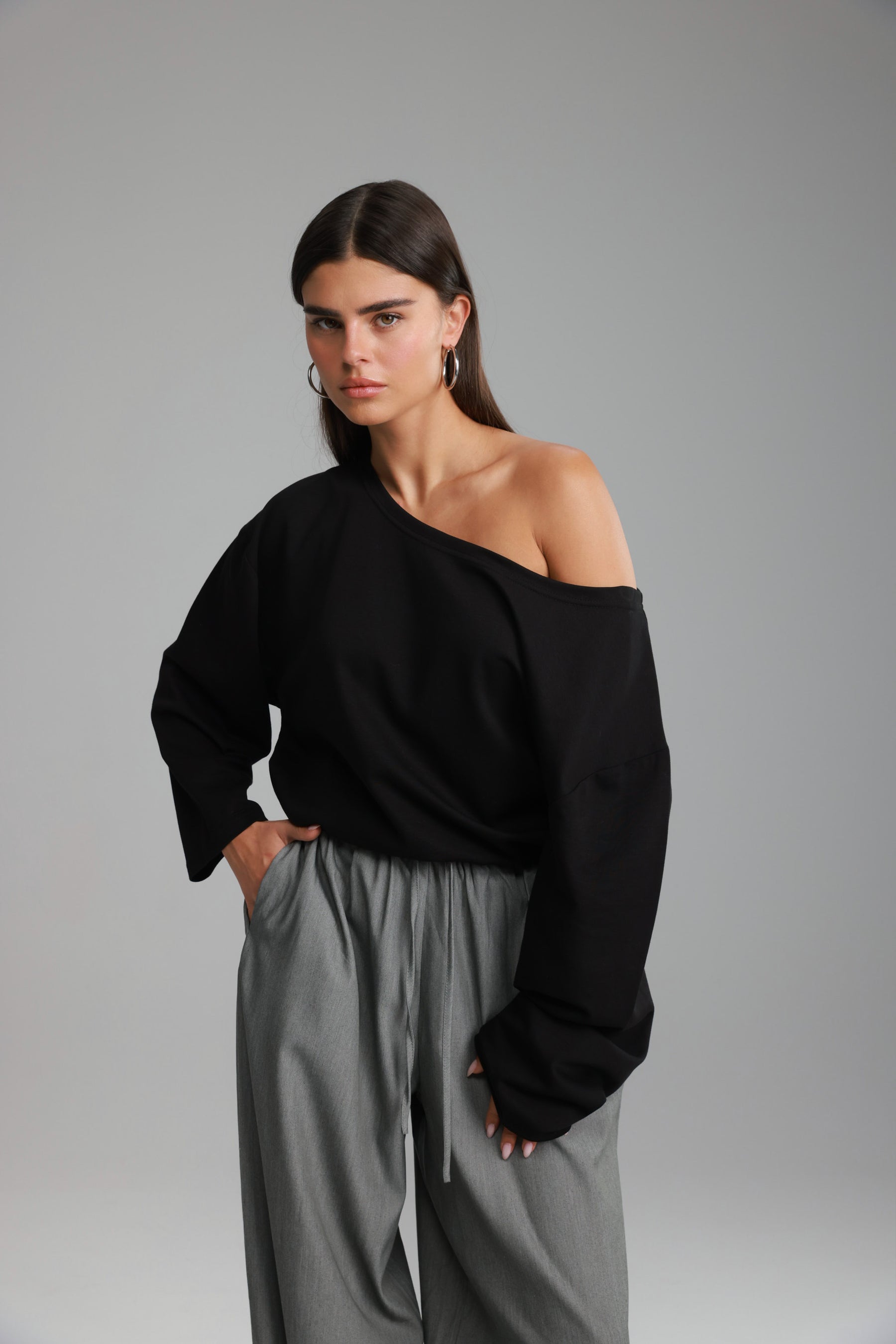 חולצת מרקל שחורה