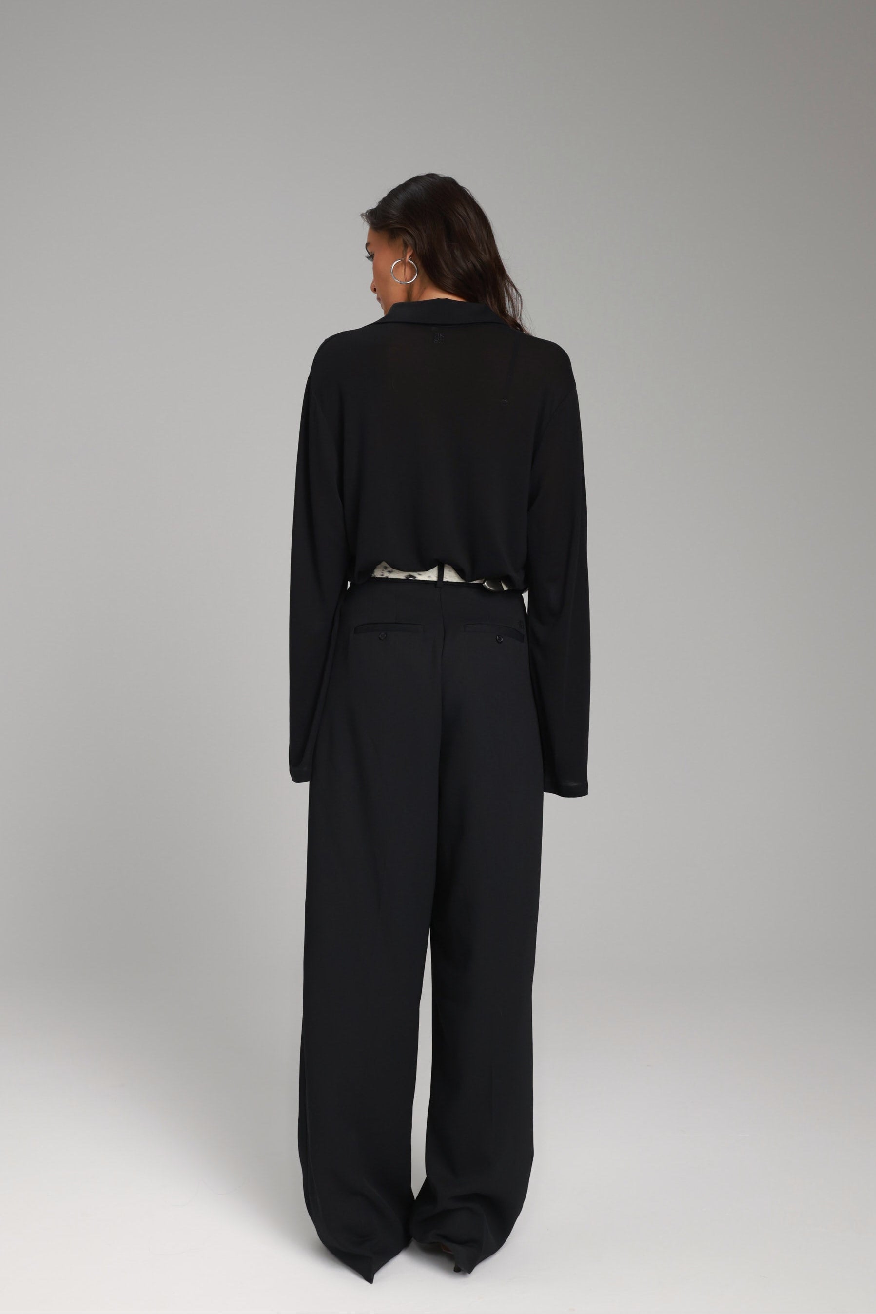 חולצת ליבי מכופתרת שחורה