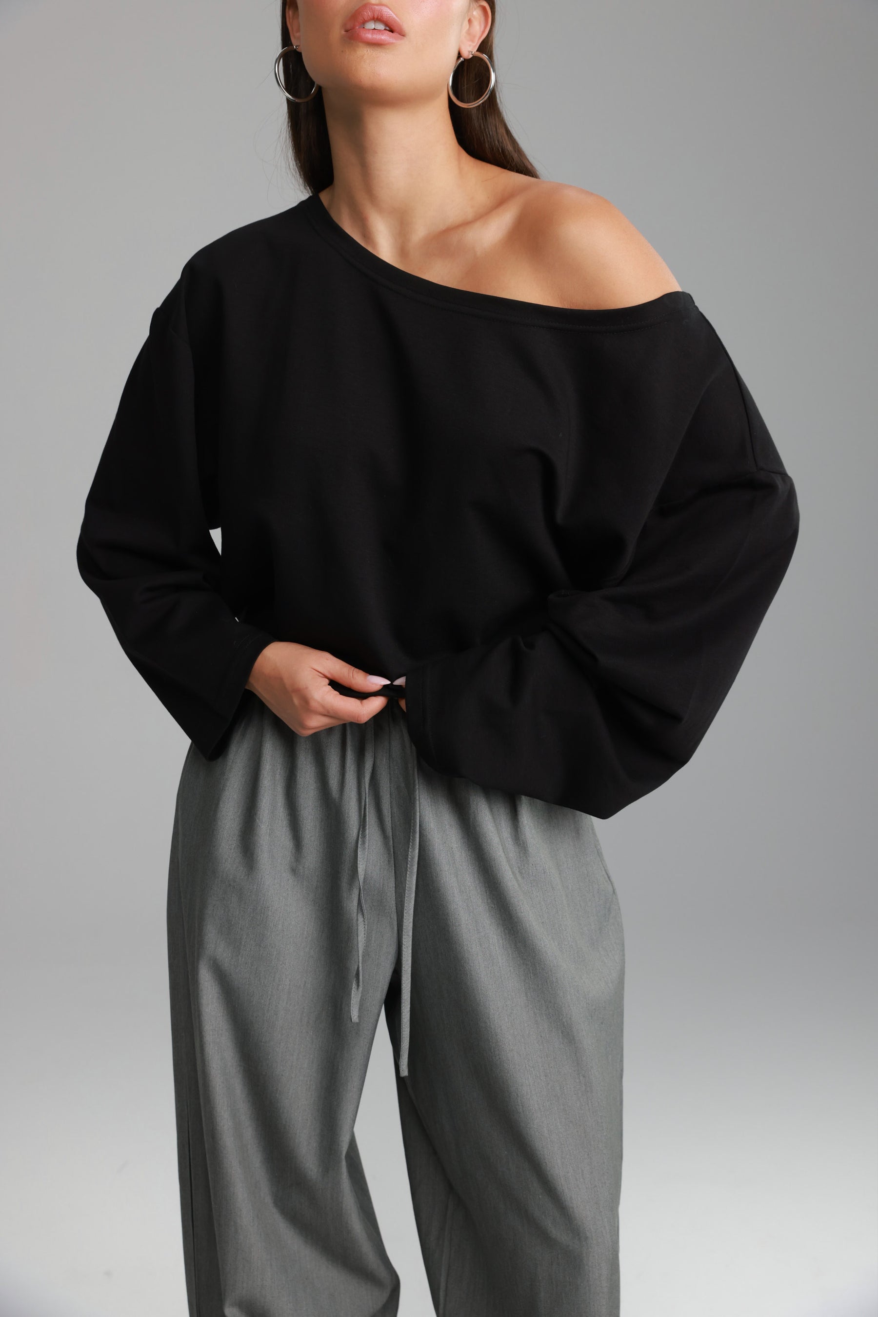 חולצת מרקל שחורה