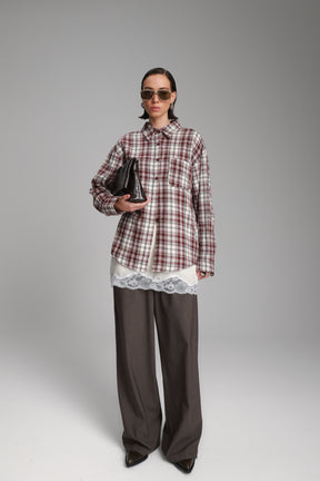 חולצת אביגיל מכופתרת בורדו