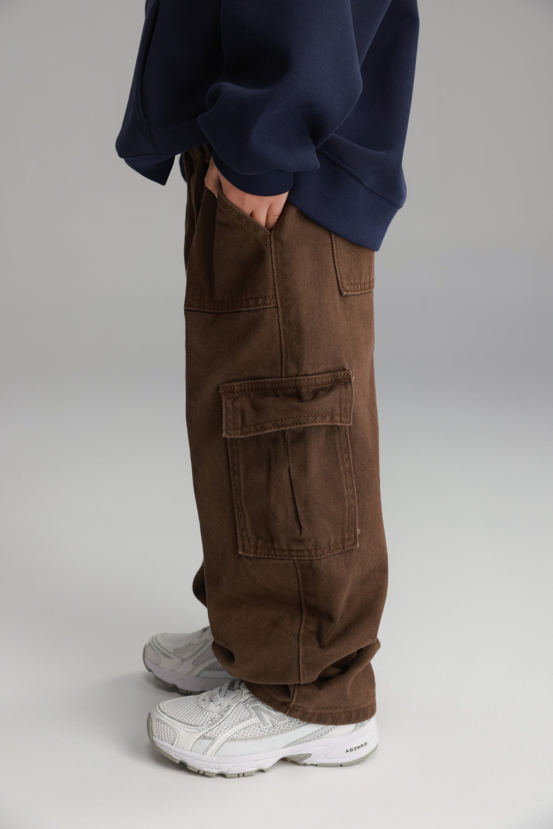 ג'ינס מרטין חום