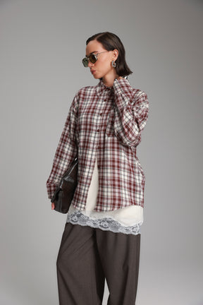 חולצת אביגיל מכופתרת בורדו