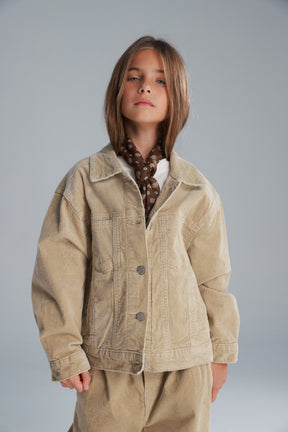 ג'קט ניילה בז'