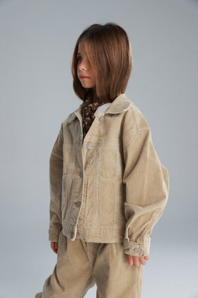 ג'קט ניילה בז'