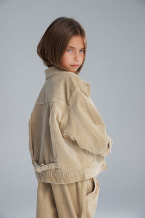 ג'קט ניילה בז'