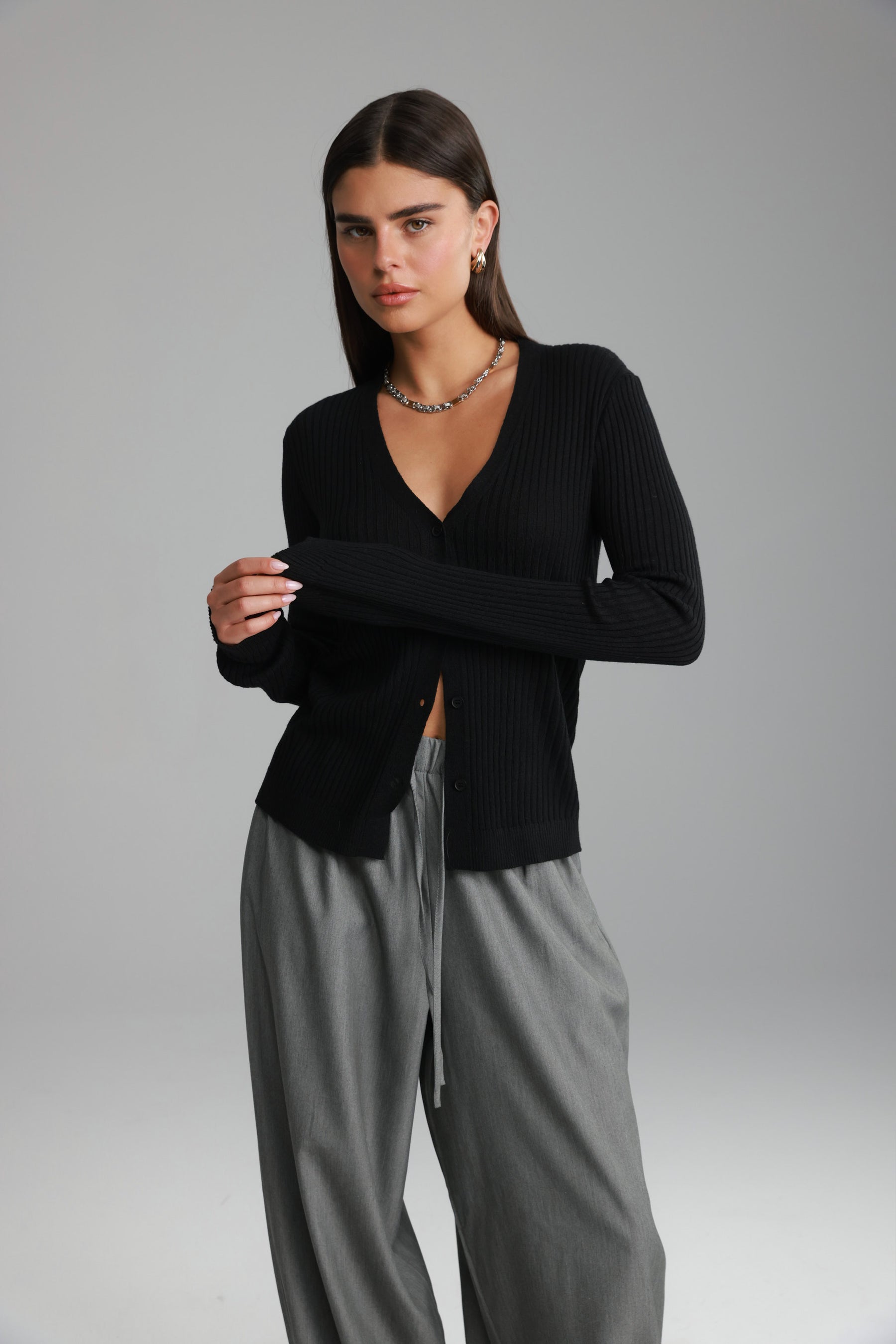 סריג סופיה שחור