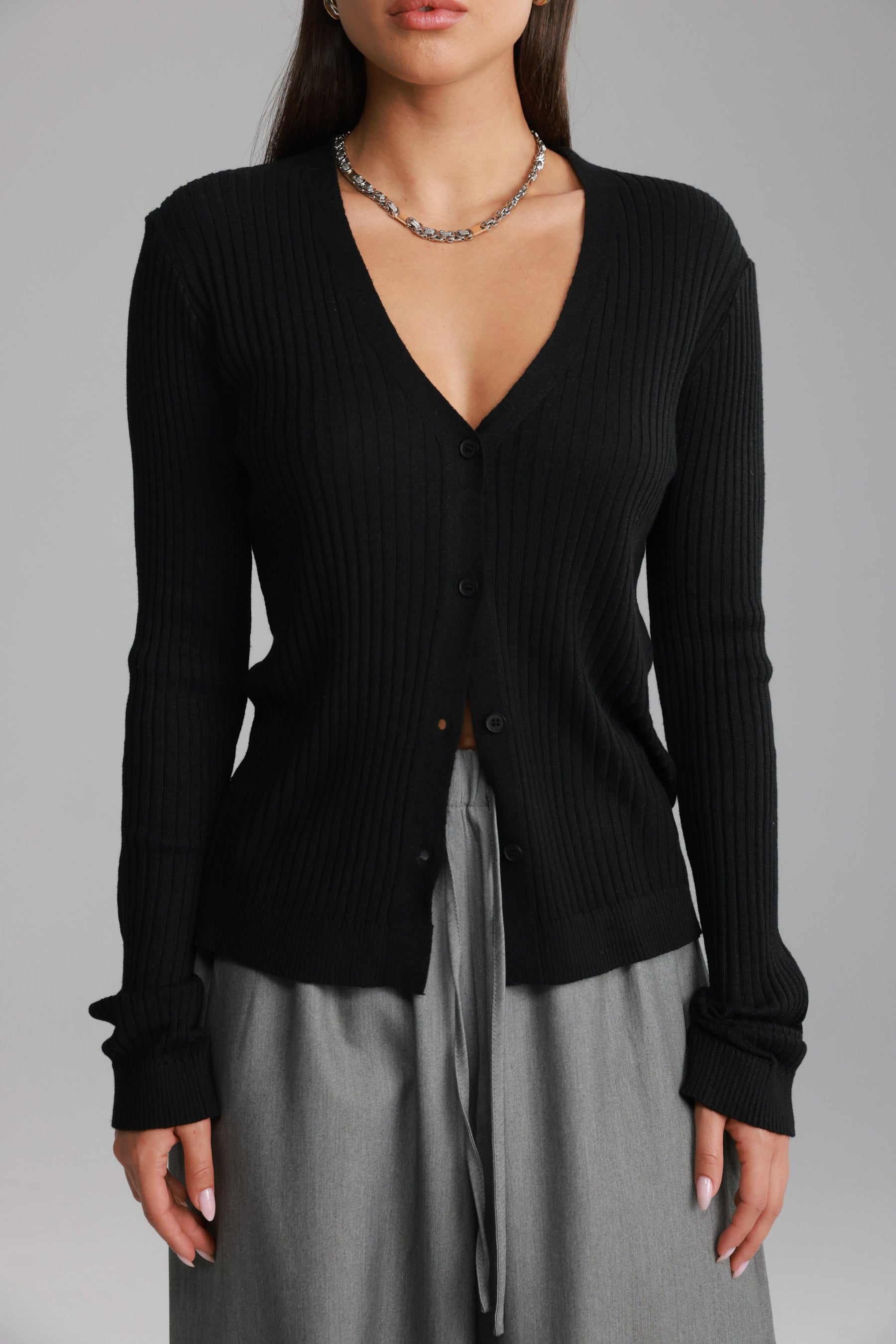 סריג סופיה שחור