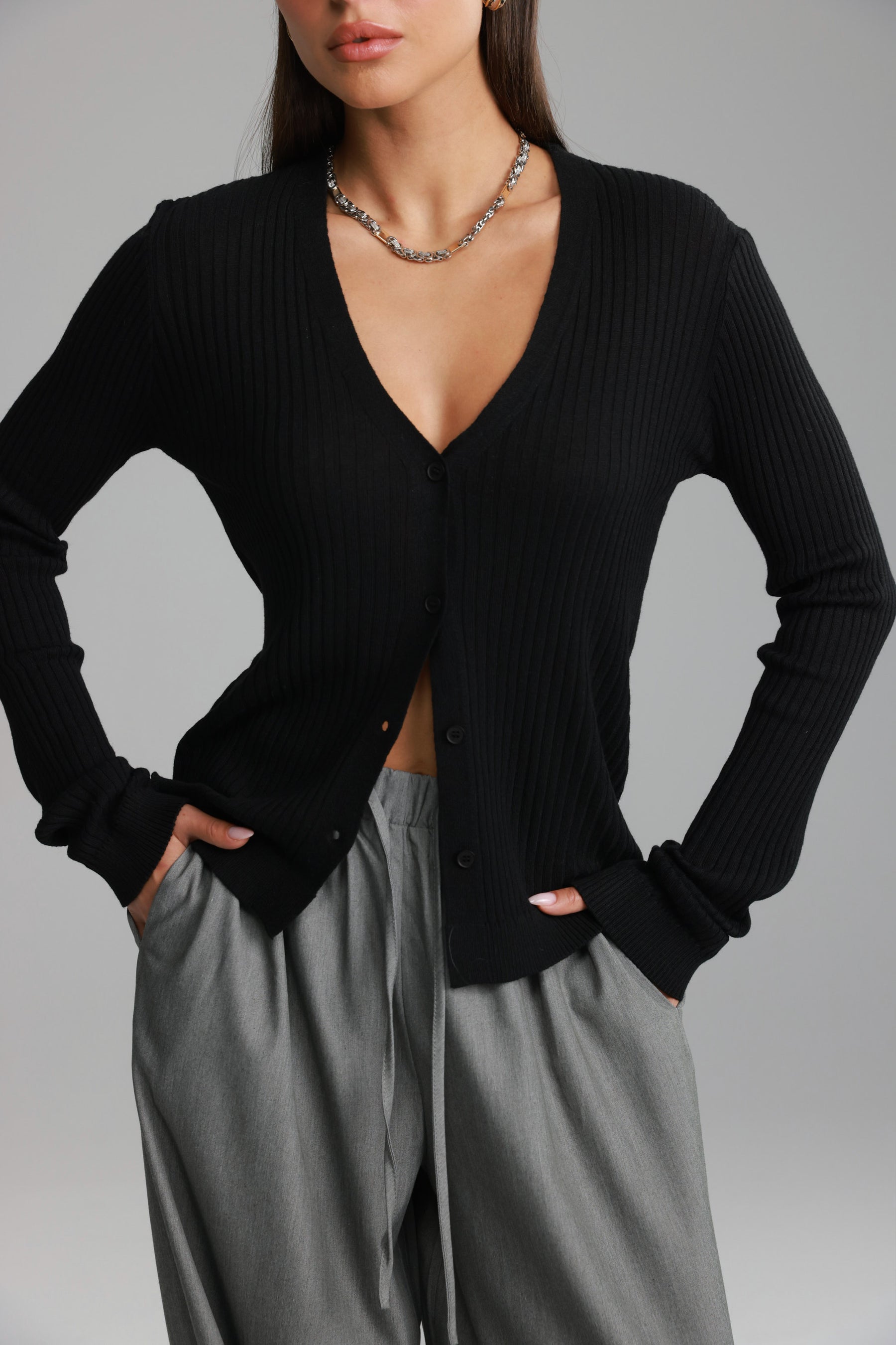 סריג סופיה שחור