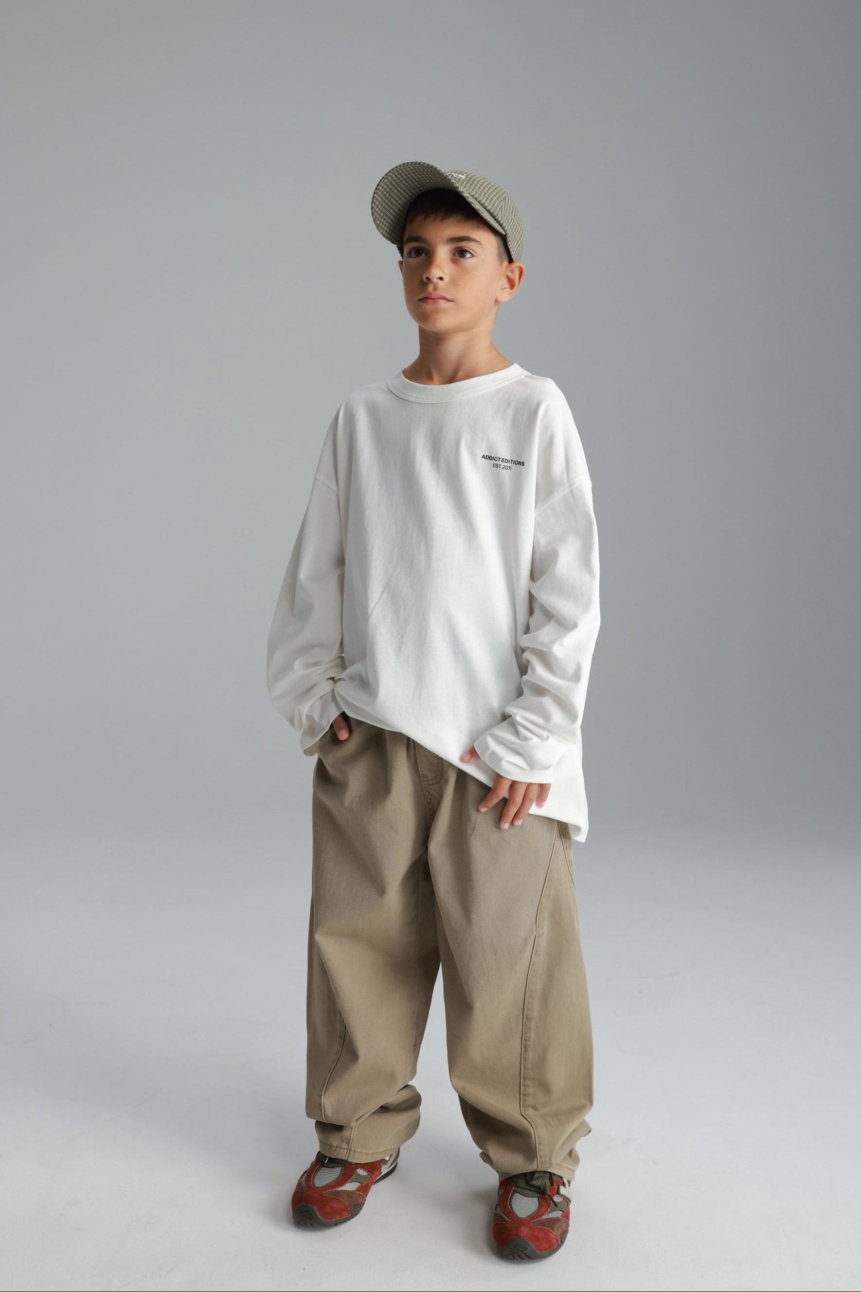 חולצת ניל לבנה