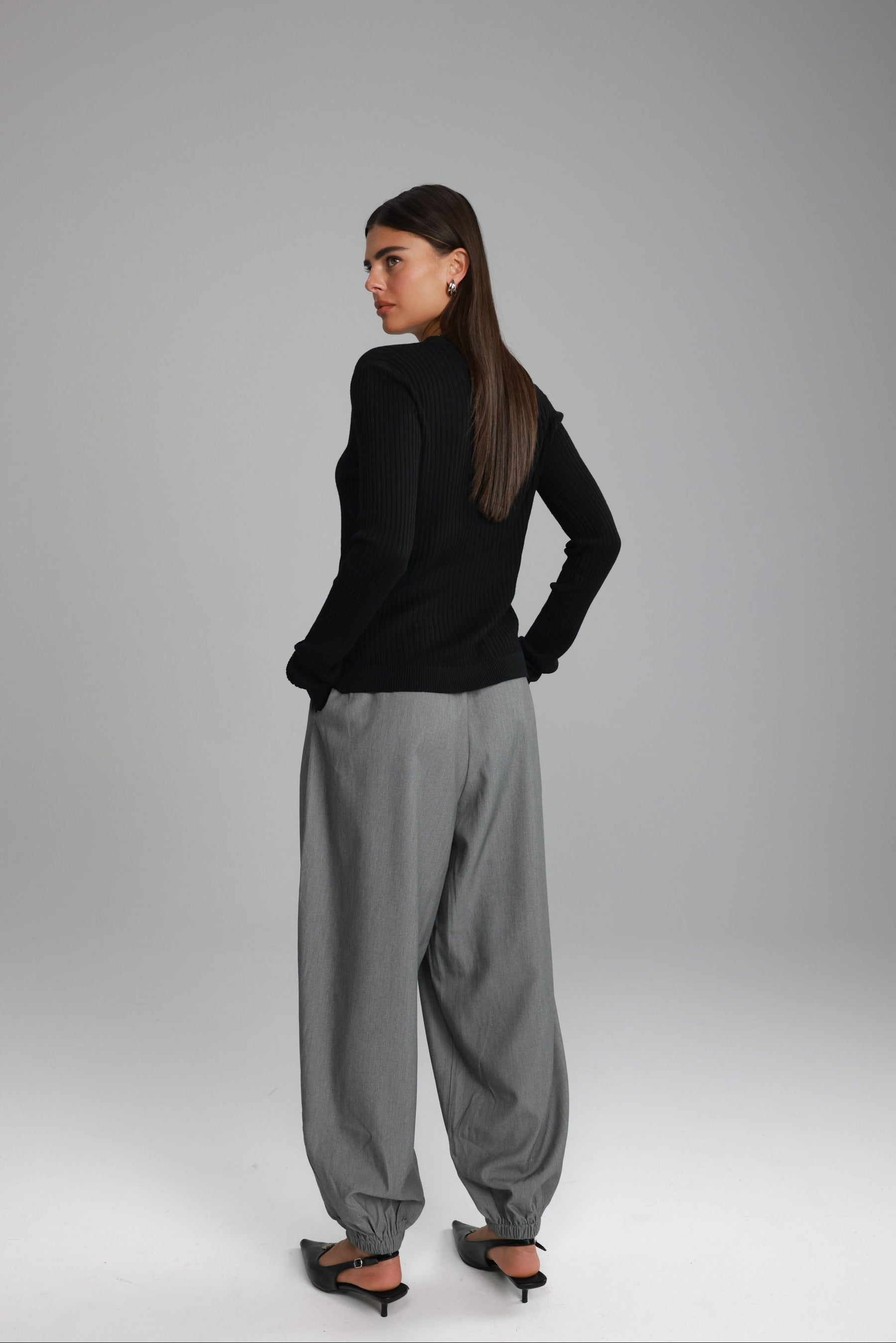 סריג סופיה שחור