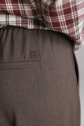 מכנסי קתרין חומים