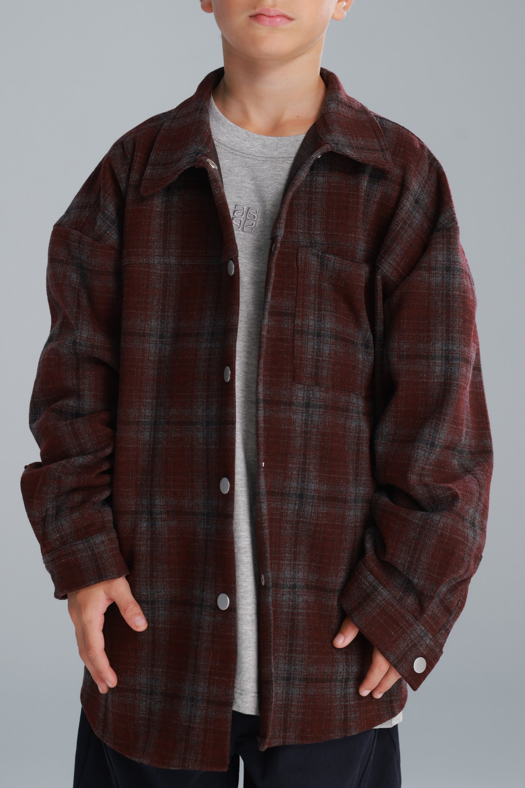 חולצת רוברטו מכופתרת בורדו