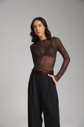 חולצת קרול חום כהה