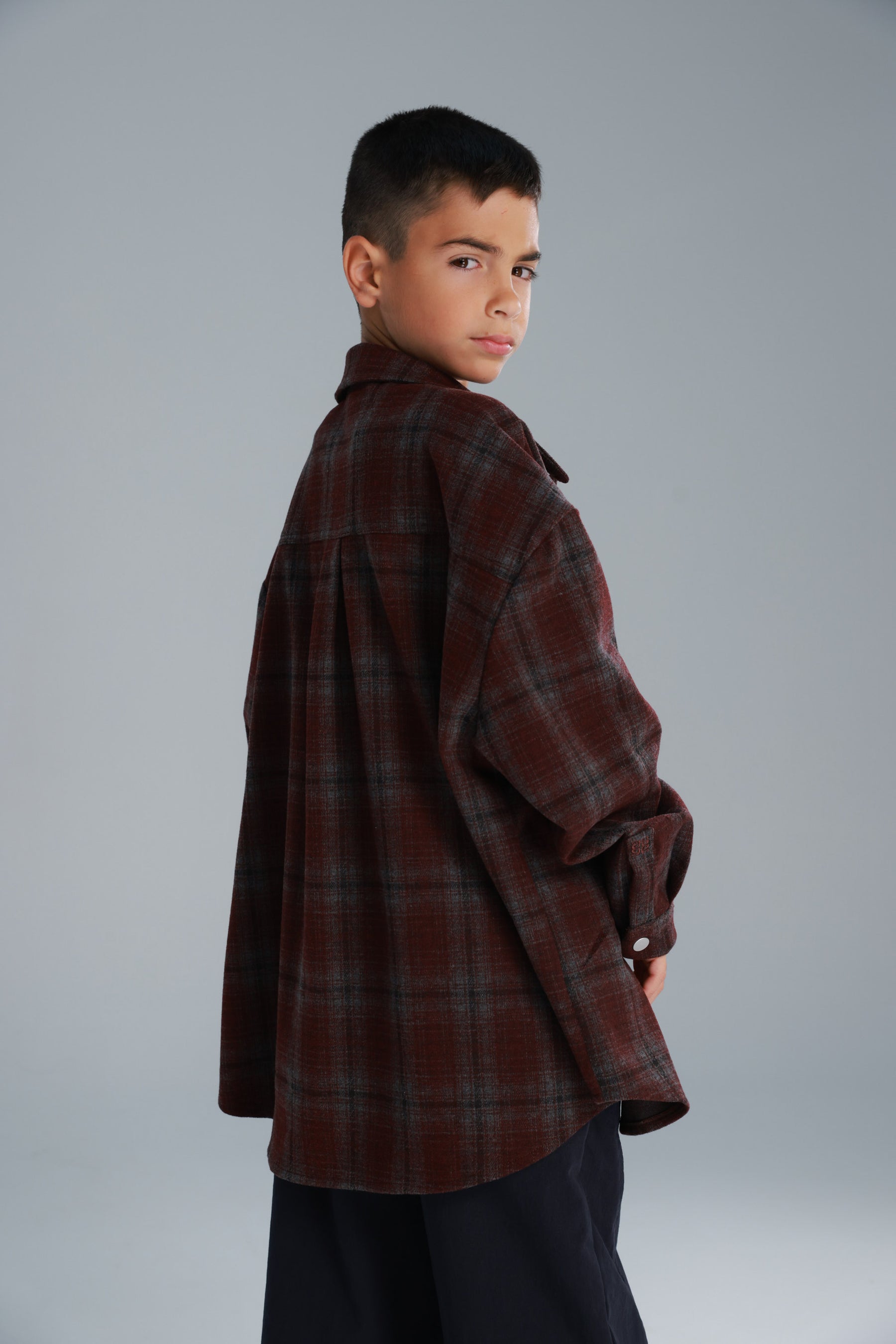 חולצת רוברטו מכופתרת בורדו