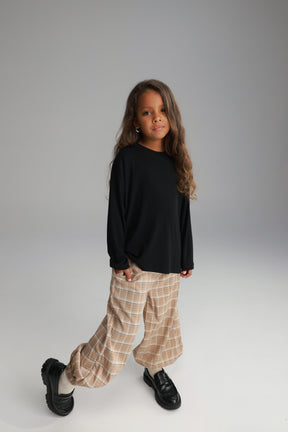 חולצת אנדריאנה שחורה